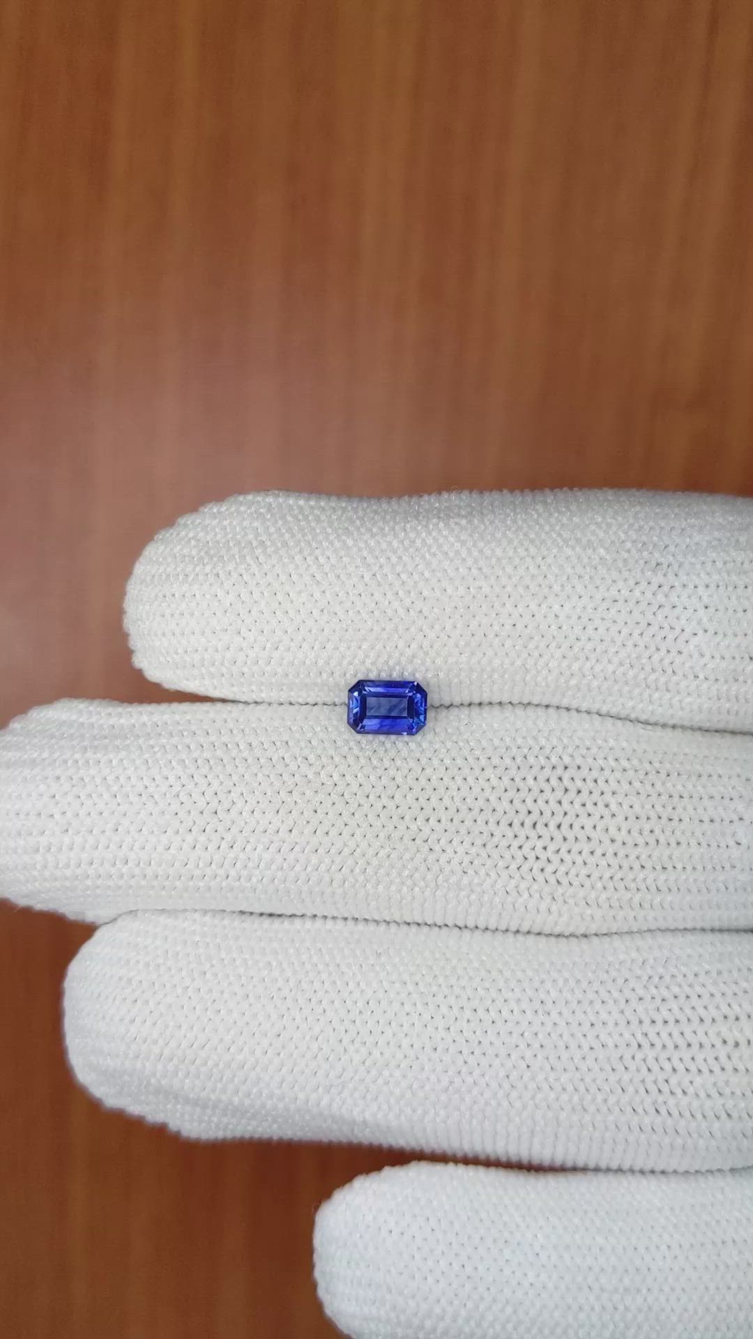 0.72 Ct. Blue Sapphire from Ceylon (Sri Lanka) Size Video