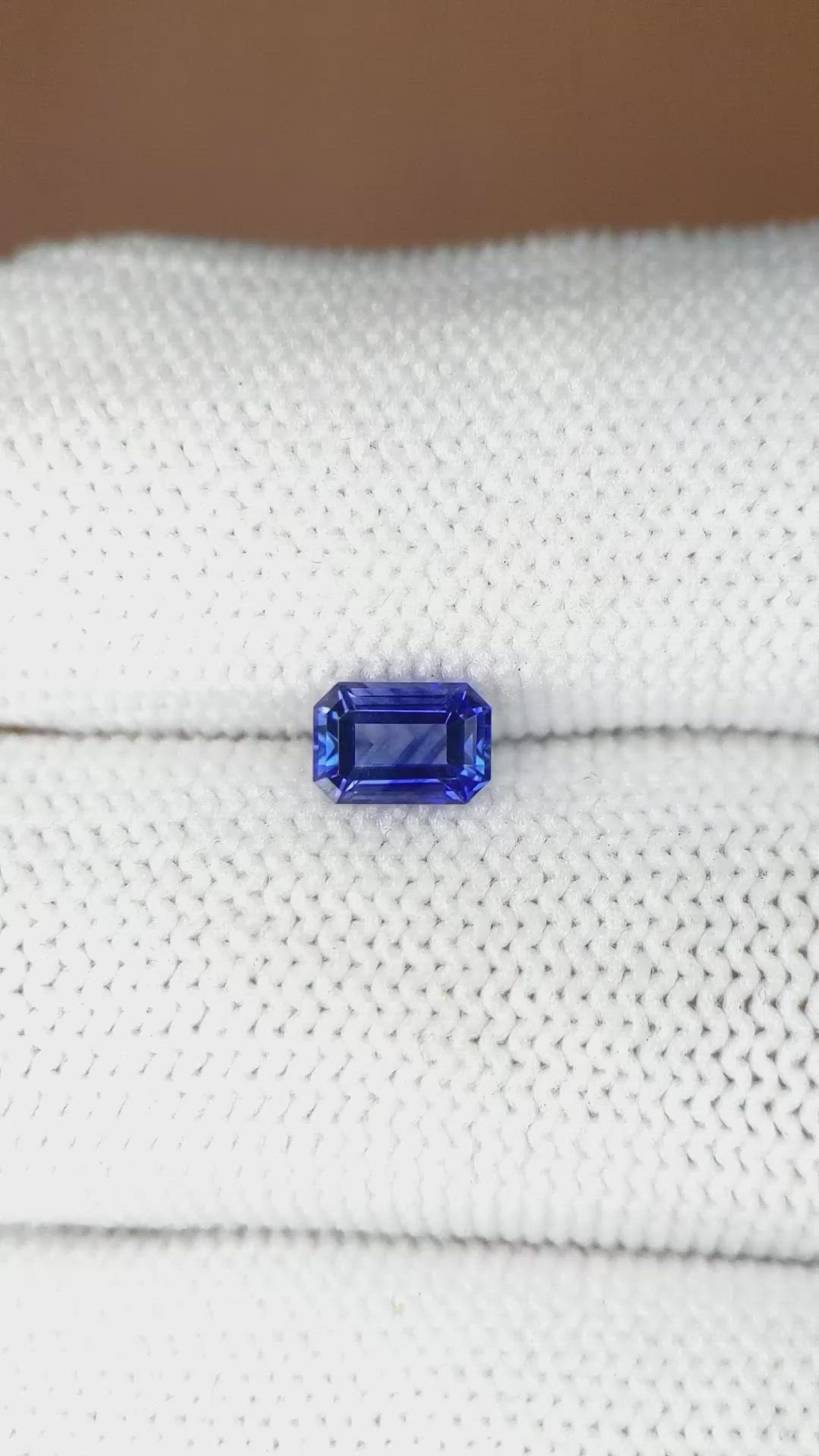 0.72 Ct. Blue Sapphire from Ceylon (Sri Lanka) Size Video