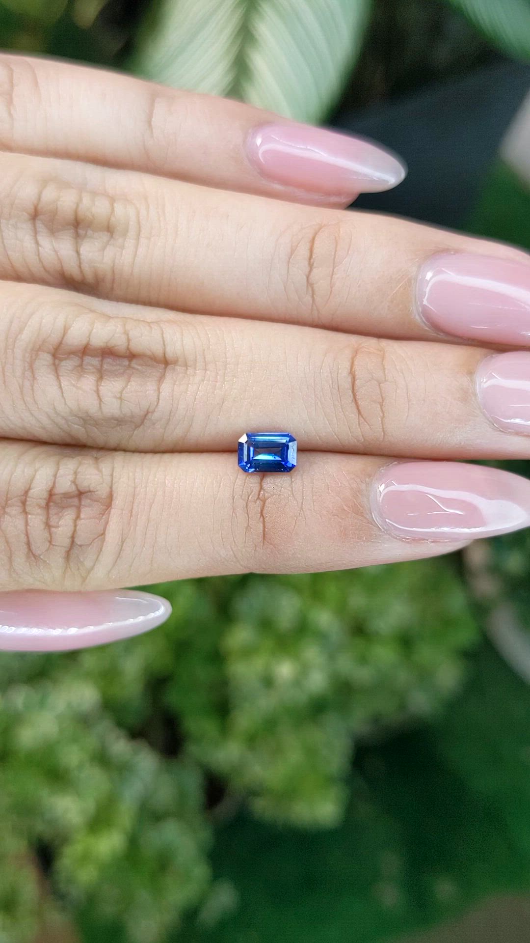 0.61 Ct. Blue Sapphire from Ceylon (Sri Lanka) Size Video