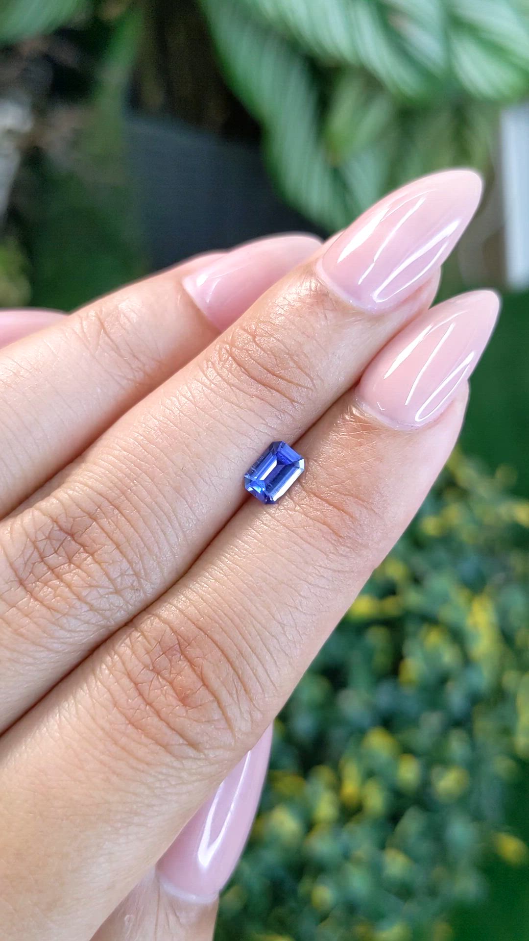 0.53 Ct. Blue Sapphire from Ceylon (Sri Lanka) Size Video