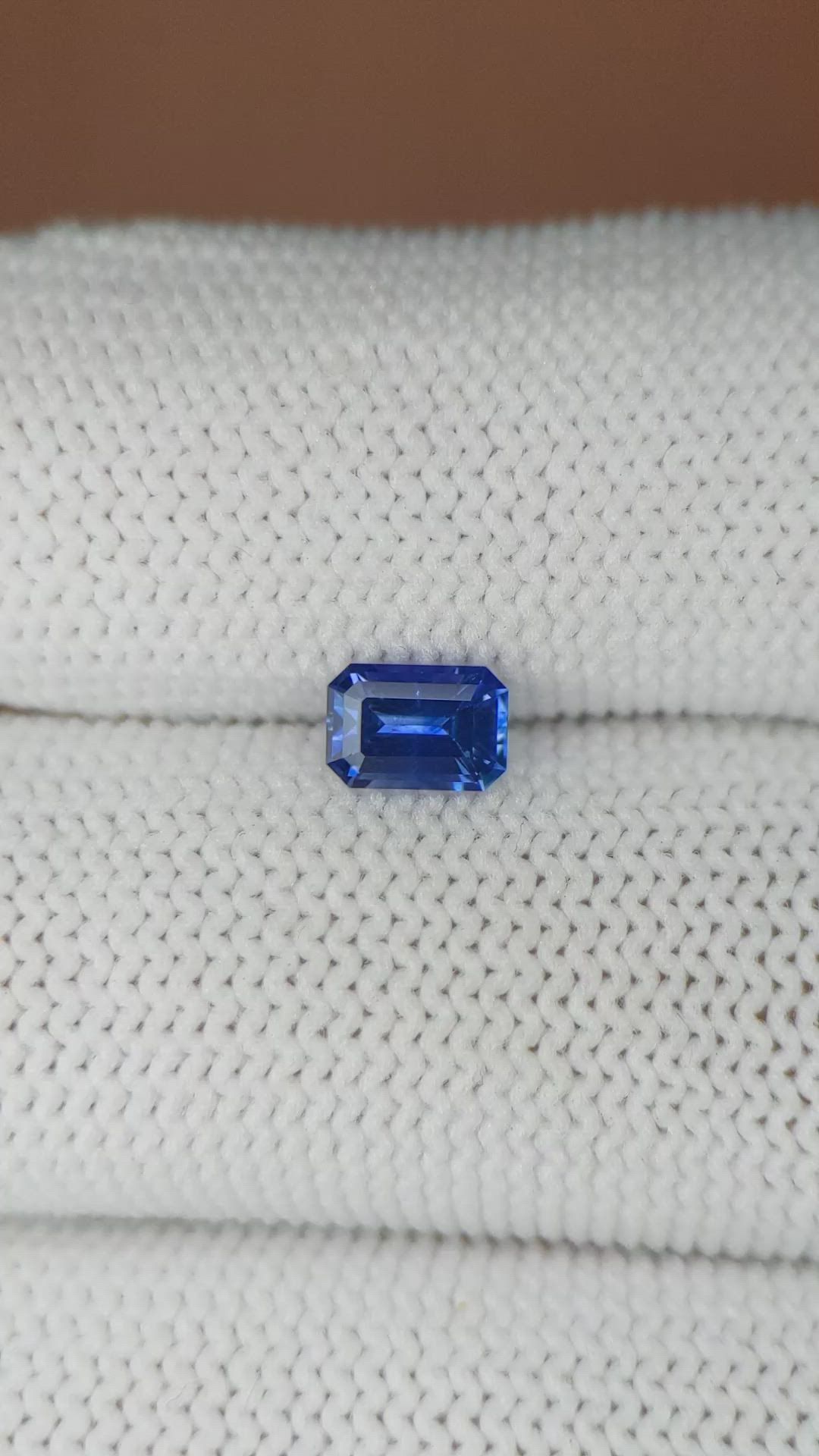 0.68 Ct. Blue Sapphire from Ceylon (Sri Lanka) Size Video