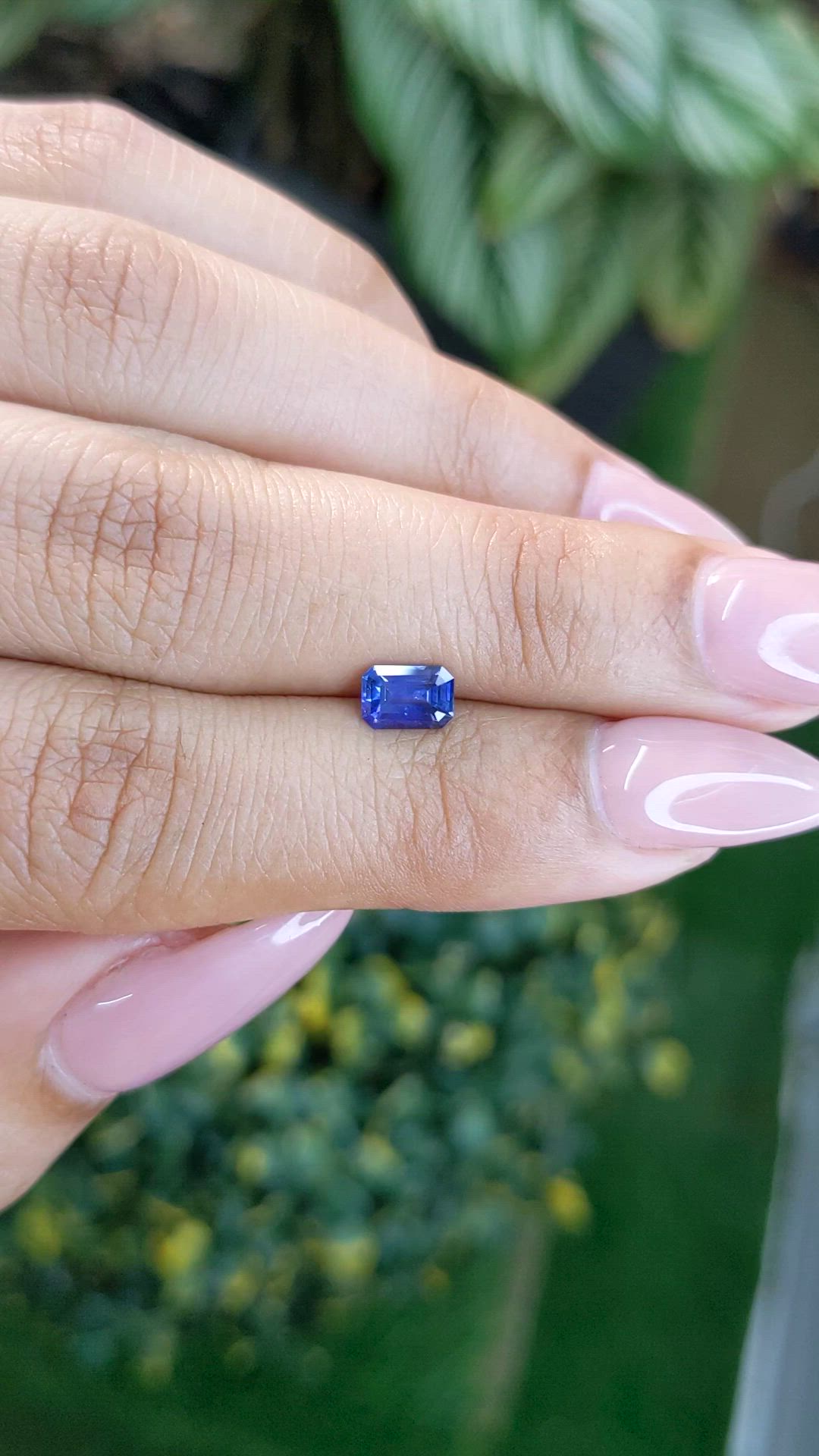 0.68 Ct. Blue Sapphire from Ceylon (Sri Lanka) Size Video