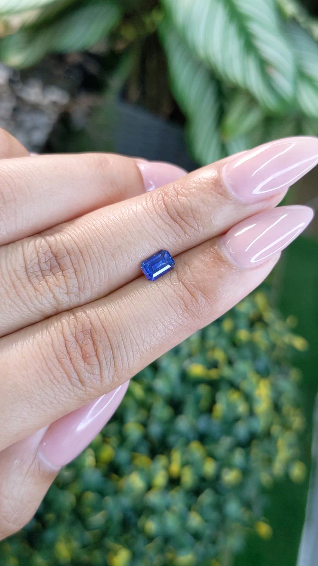0.68 Ct. Blue Sapphire from Ceylon (Sri Lanka) Size Video