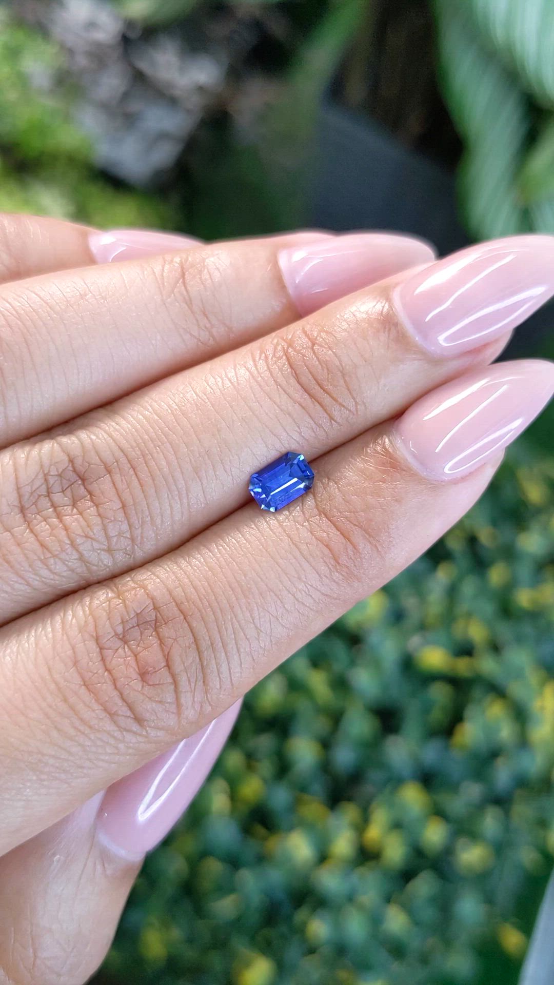 0.68 Ct. Blue Sapphire from Ceylon (Sri Lanka) Size Video