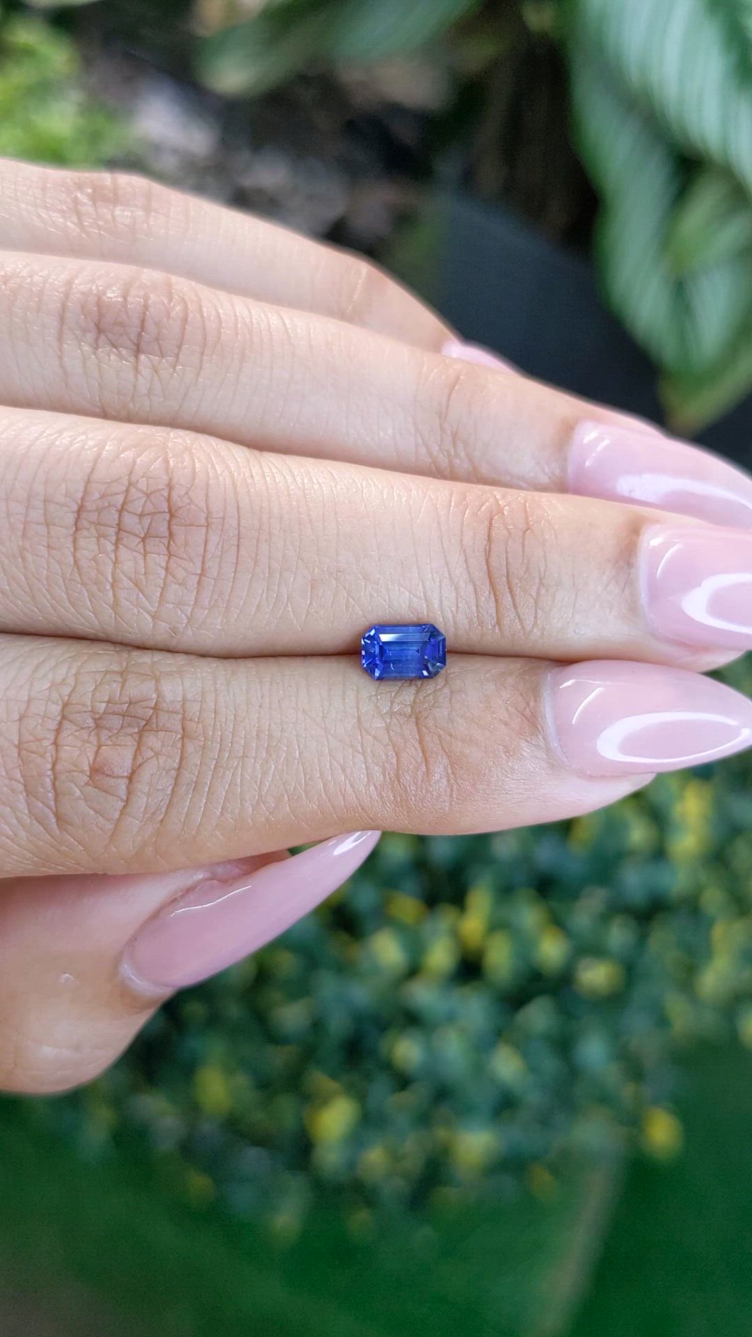 0.72 Ct. Blue Sapphire from Ceylon (Sri Lanka) Size Video