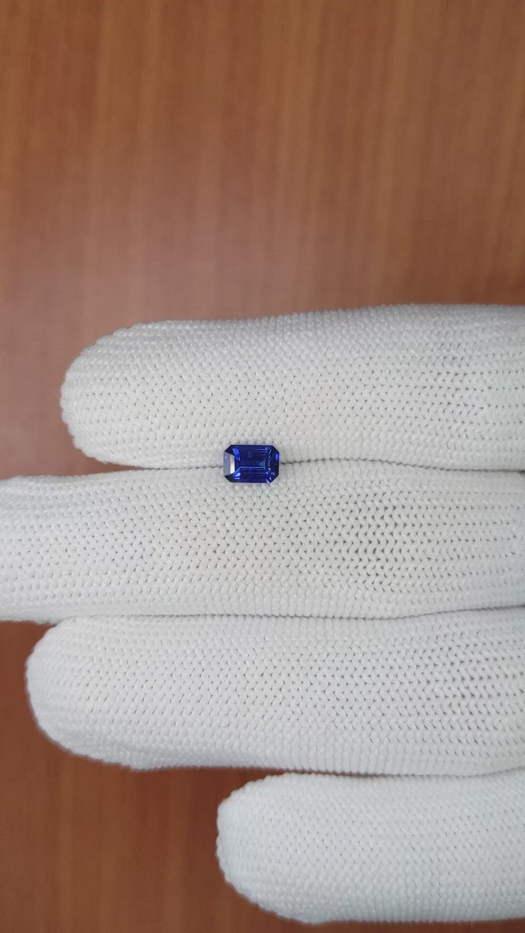 0.68 Ct. Blue Sapphire from Ceylon (Sri Lanka) Size Video