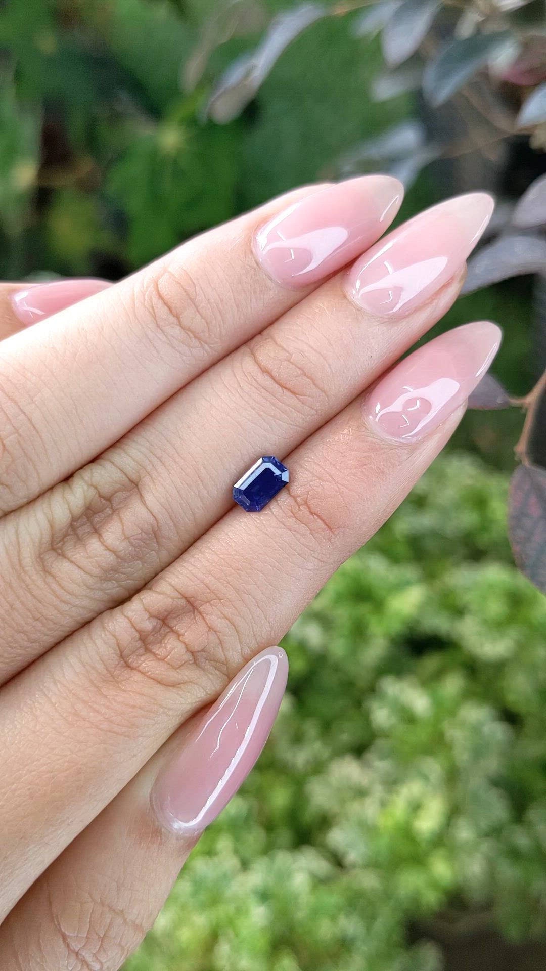 0.86 Ct. Blue Sapphire from Ceylon (Sri Lanka) Size Video
