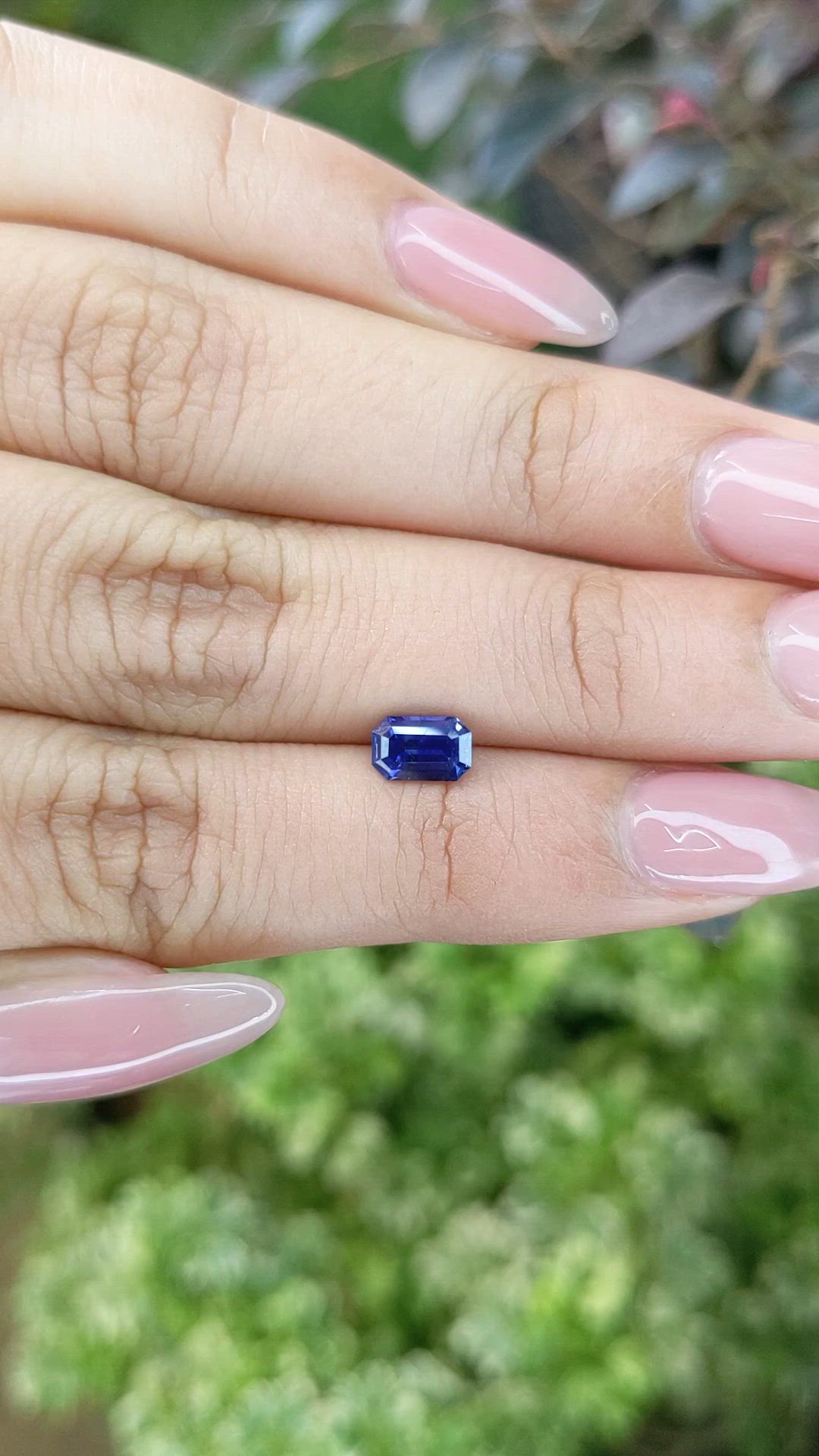 0.86 Ct. Blue Sapphire from Ceylon (Sri Lanka) Size Video