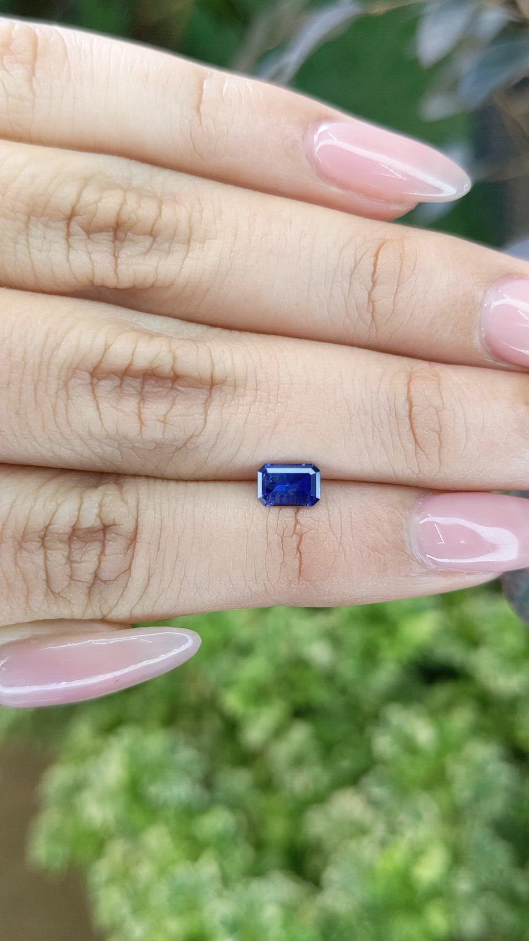 0.66 Ct. Blue Sapphire from Ceylon (Sri Lanka) Size Video