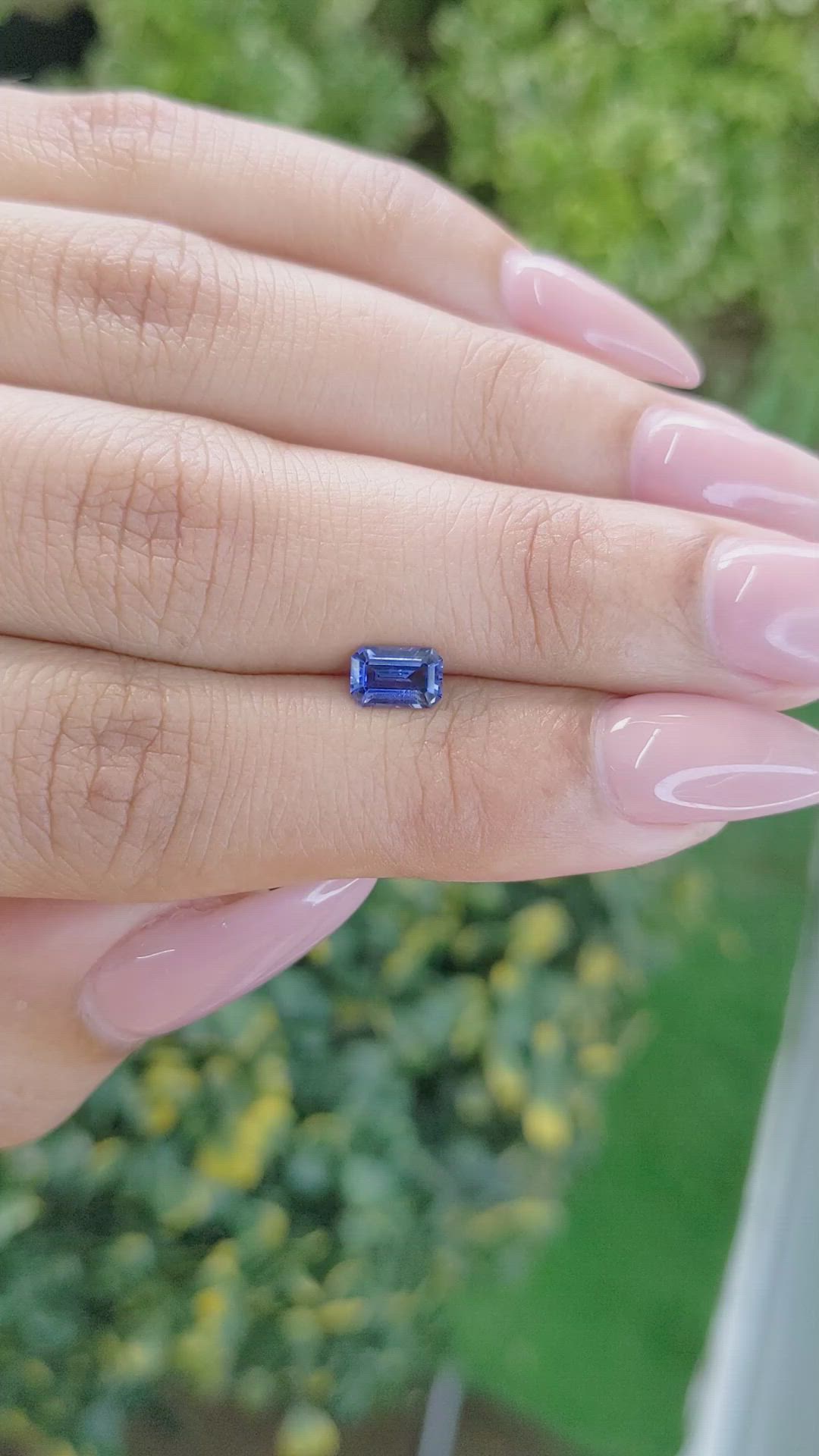 0.70 Ct. Blue Sapphire from Ceylon (Sri Lanka) Size Video