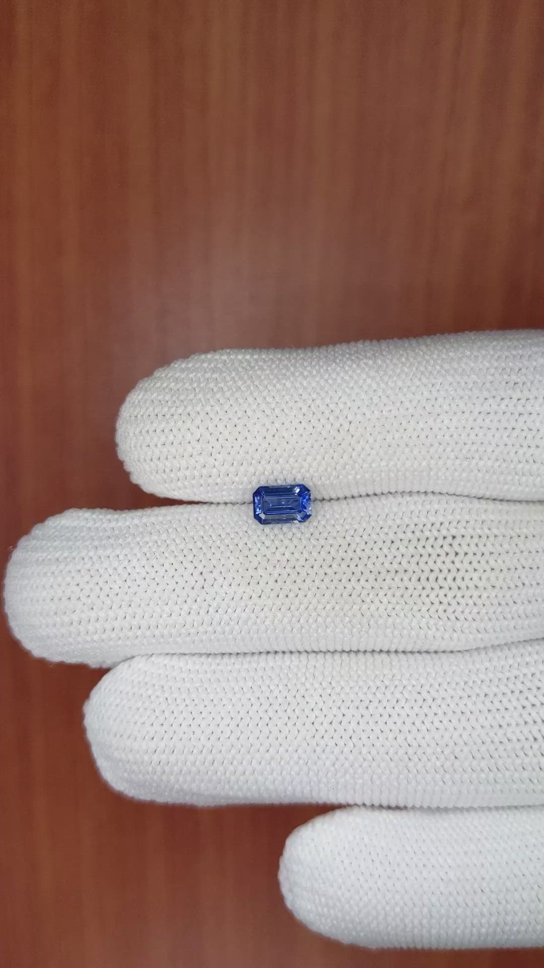0.70 Ct. Blue Sapphire from Ceylon (Sri Lanka) Size Video