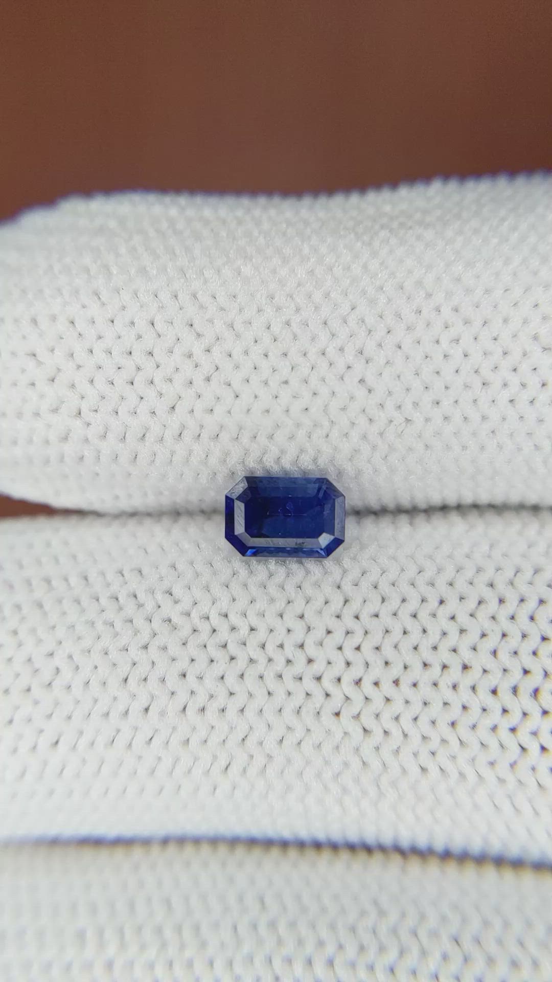 0.63 Ct. Blue Sapphire from Ceylon (Sri Lanka) Size Video