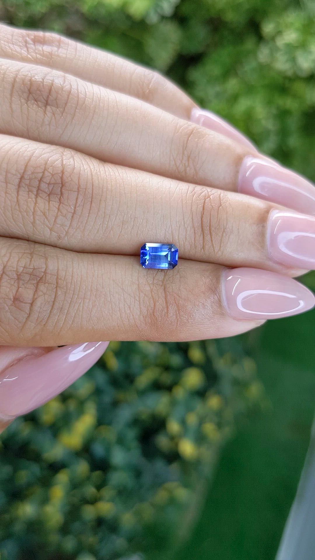 0.60 Ct. Blue Sapphire from Ceylon (Sri Lanka) Size Video