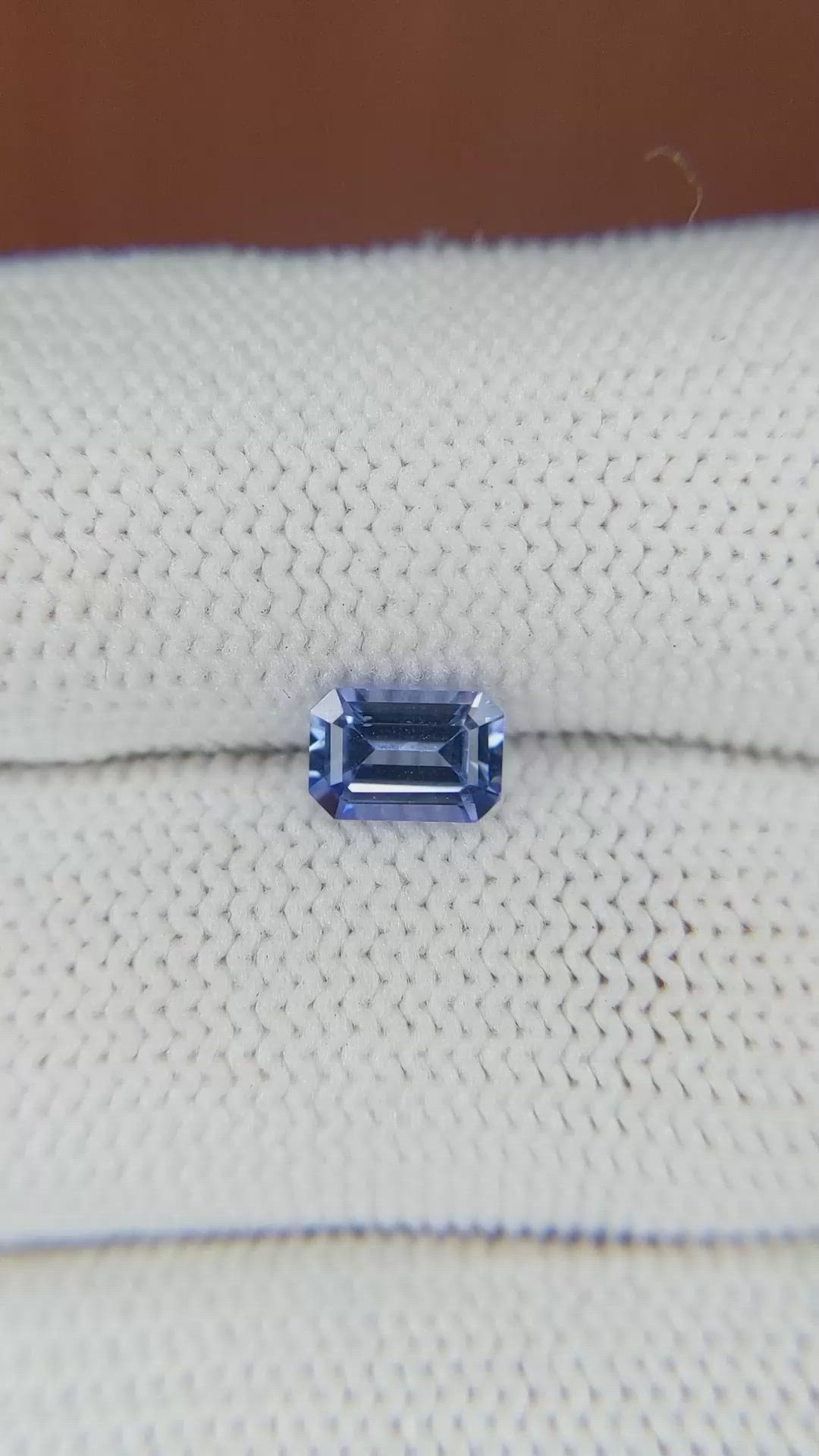 0.90 Ct. Blue Sapphire from Ceylon (Sri Lanka) Size Video