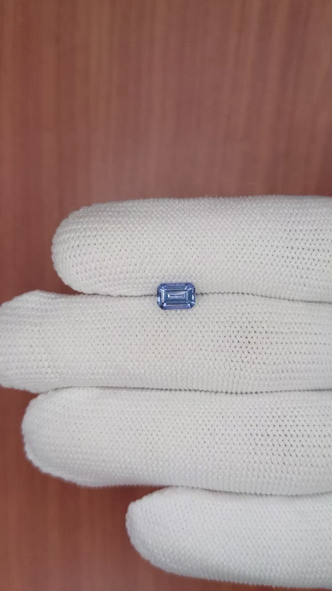 0.90 Ct. Blue Sapphire from Ceylon (Sri Lanka) Size Video