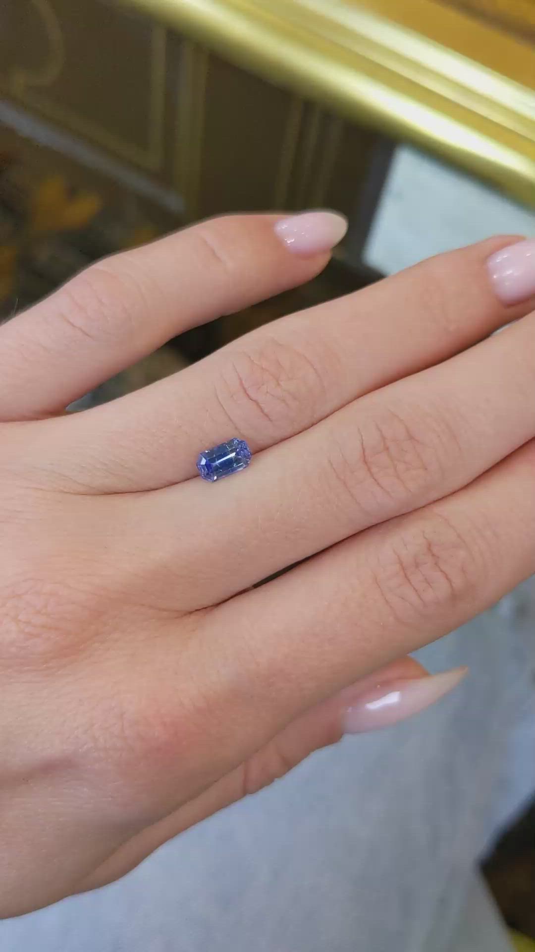 0.79 Ct. Bi Color Sapphire from Ceylon (Sri Lanka) Size Video