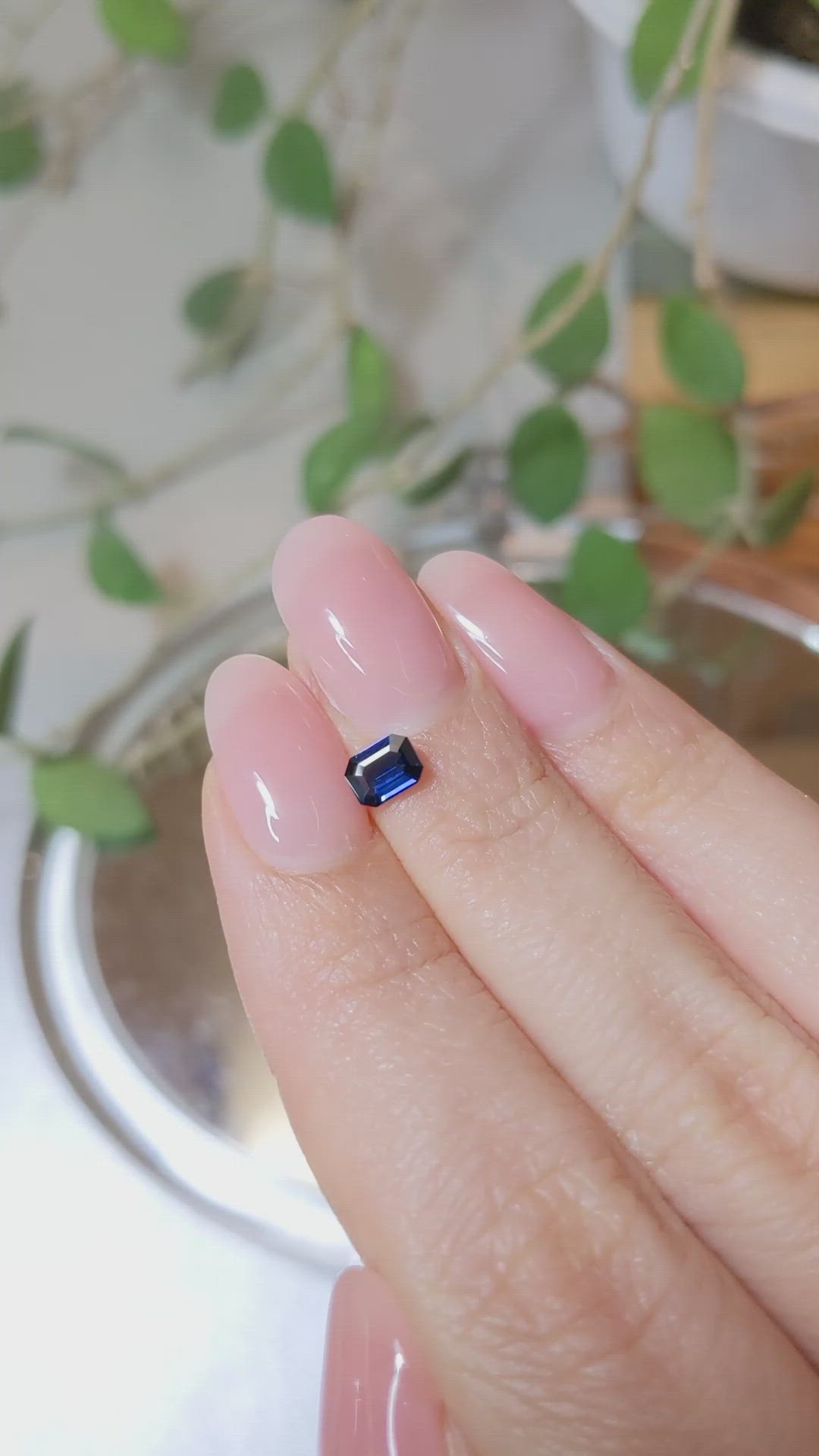 0.40 Ct. Blue Sapphire from Ceylon (Sri Lanka) Size Video