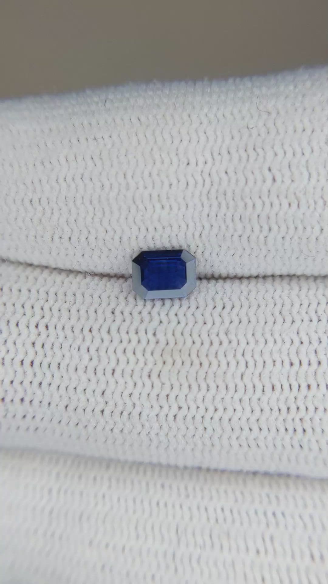 0.40 Ct. Blue Sapphire from Ceylon (Sri Lanka) Size Video