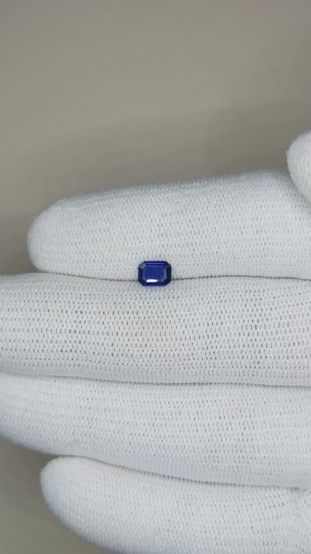 0.40 Ct. Blue Sapphire from Ceylon (Sri Lanka) Size Video