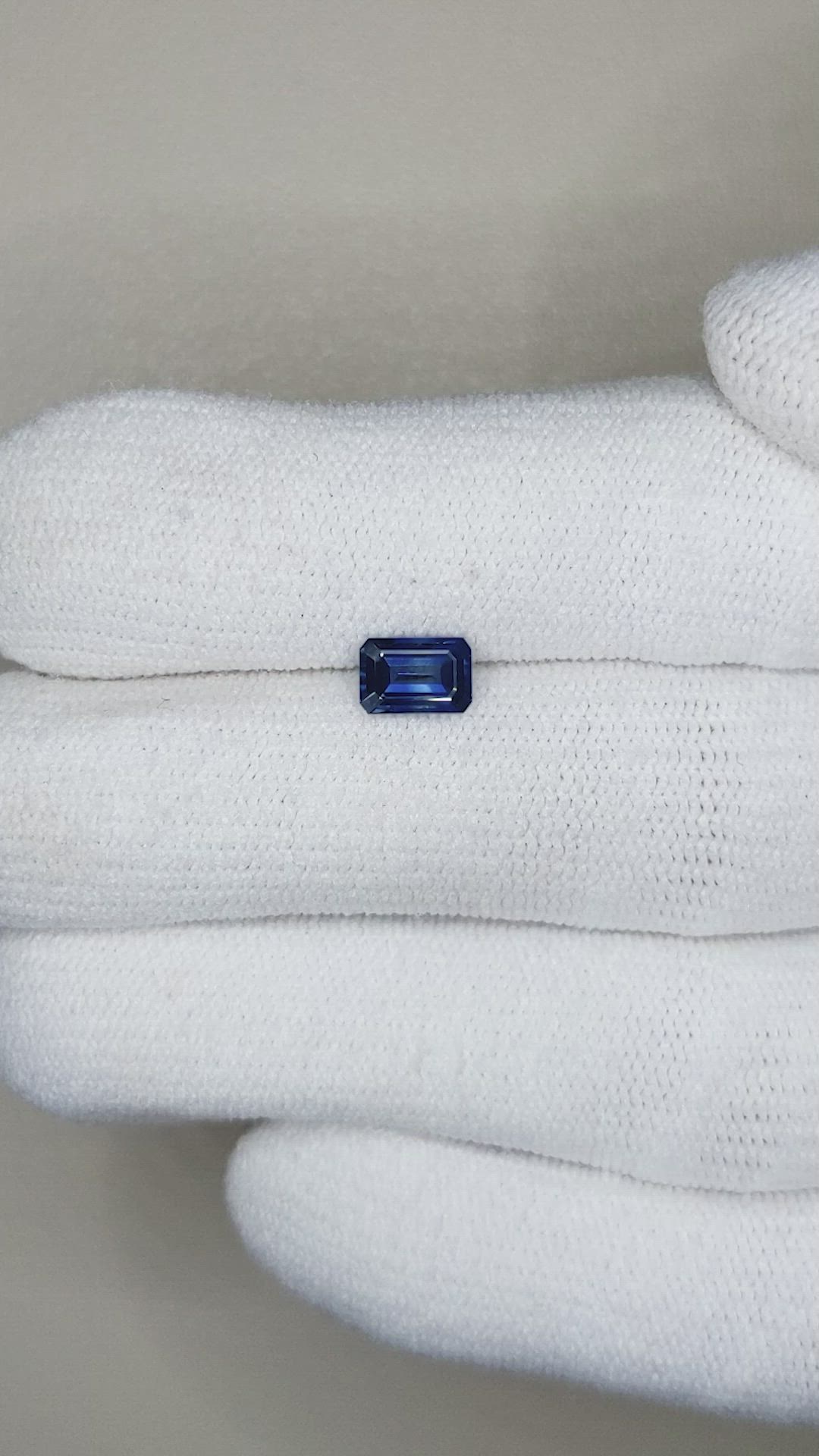 0.73 Ct. Blue Sapphire from Ceylon (Sri Lanka) Size Video
