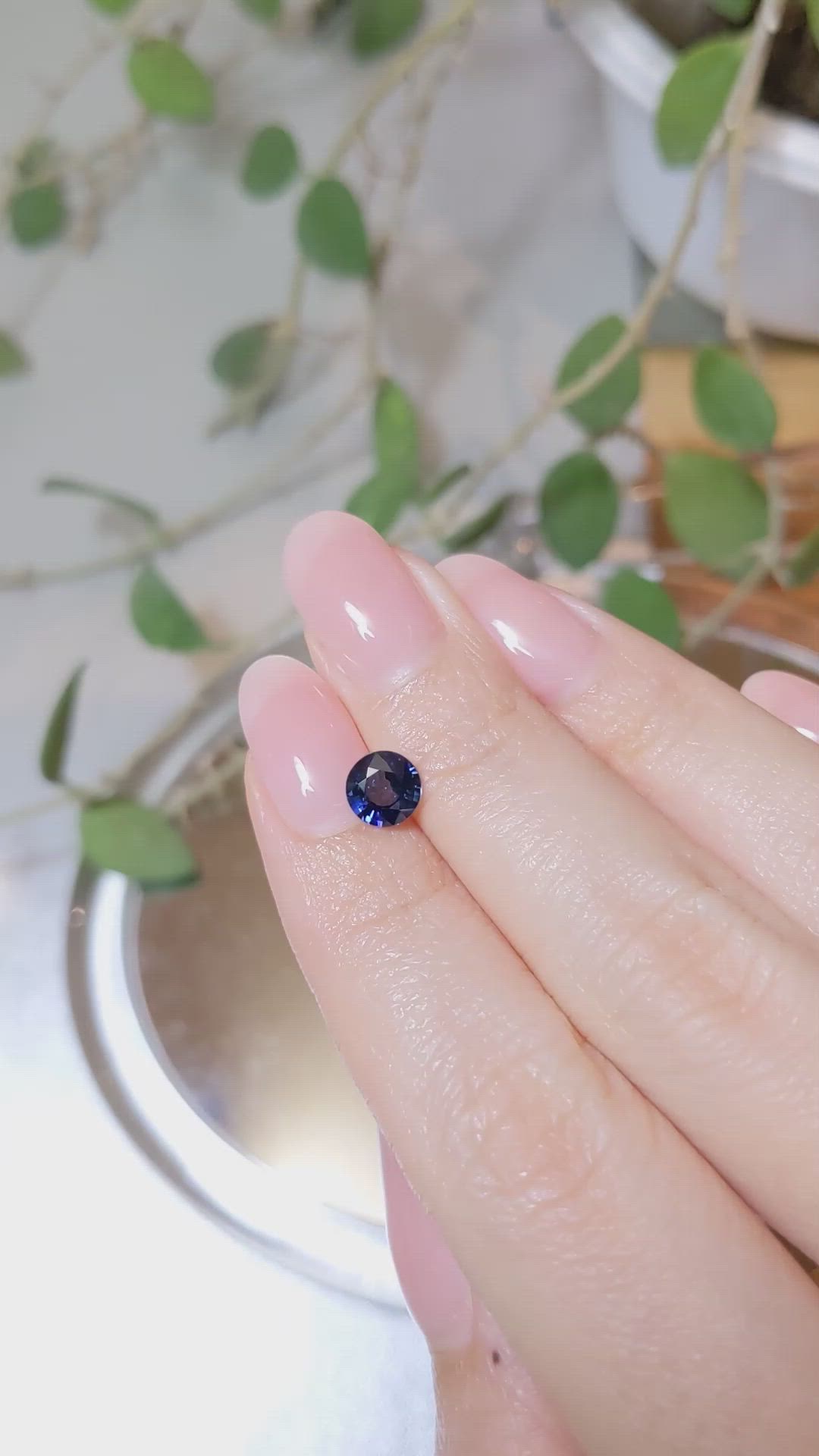 1.21 Ct. Blue Sapphire from Ceylon (Sri Lanka) Size Video