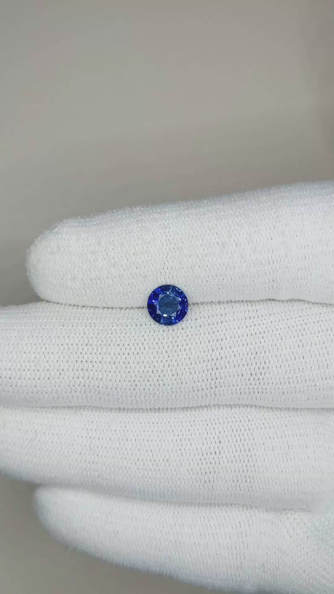1.21 Ct. Blue Sapphire from Ceylon (Sri Lanka) Size Video