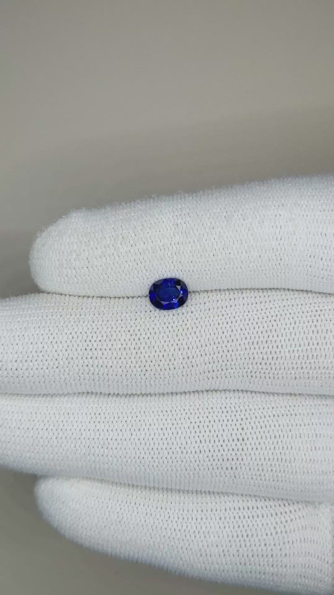 0.97 Ct. Blue Sapphire from Ceylon (Sri Lanka) Size Video
