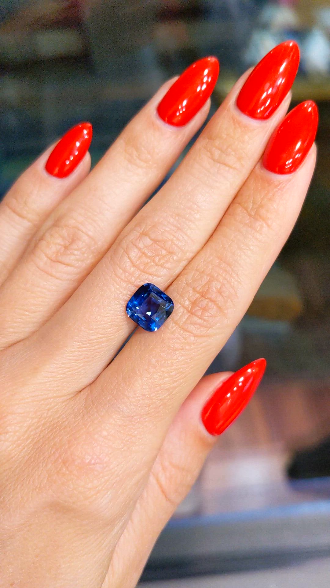 3.52 Ct. Blue Sapphire from Ceylon (Sri Lanka) Size Video