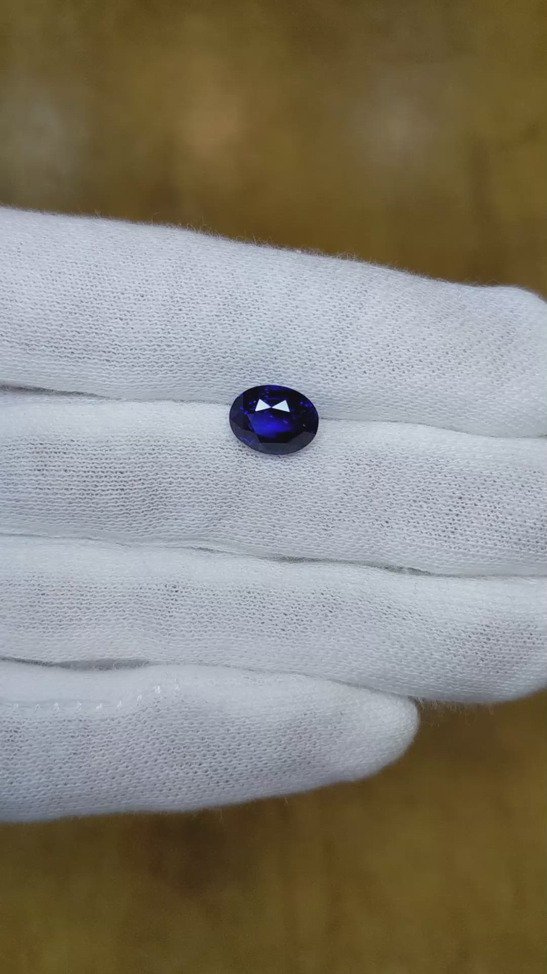 3.01 Ct. Blue Sapphire from Ceylon (Sri Lanka) Size Video