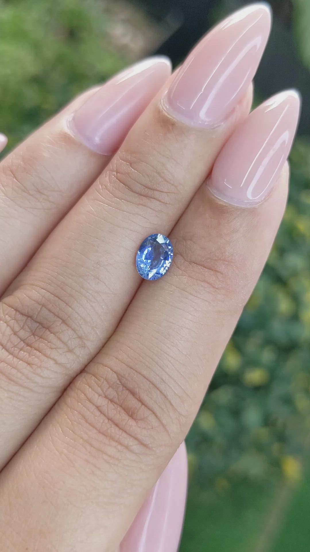 0.75 Ct. Blue Sapphire from Ceylon (Sri Lanka) Size Video