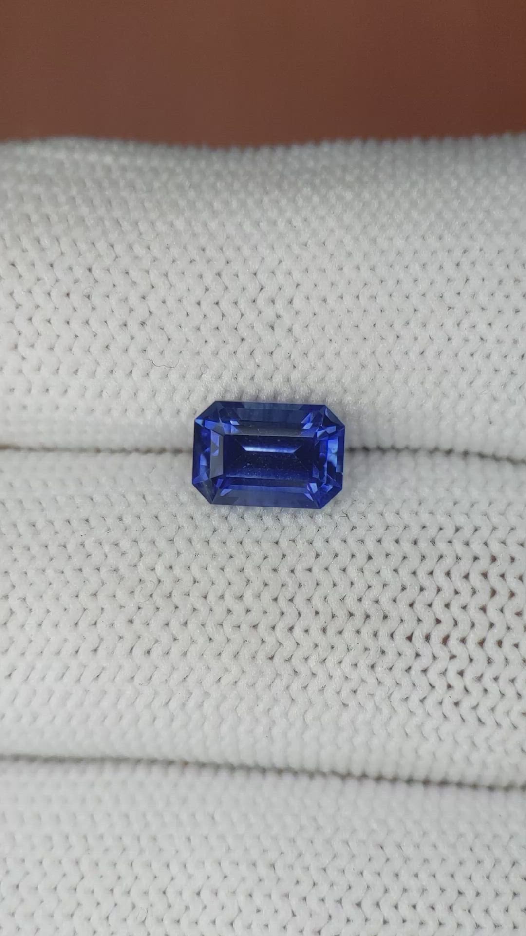 1.90 Ct. Blue Sapphire from Ceylon (Sri Lanka) Size Video