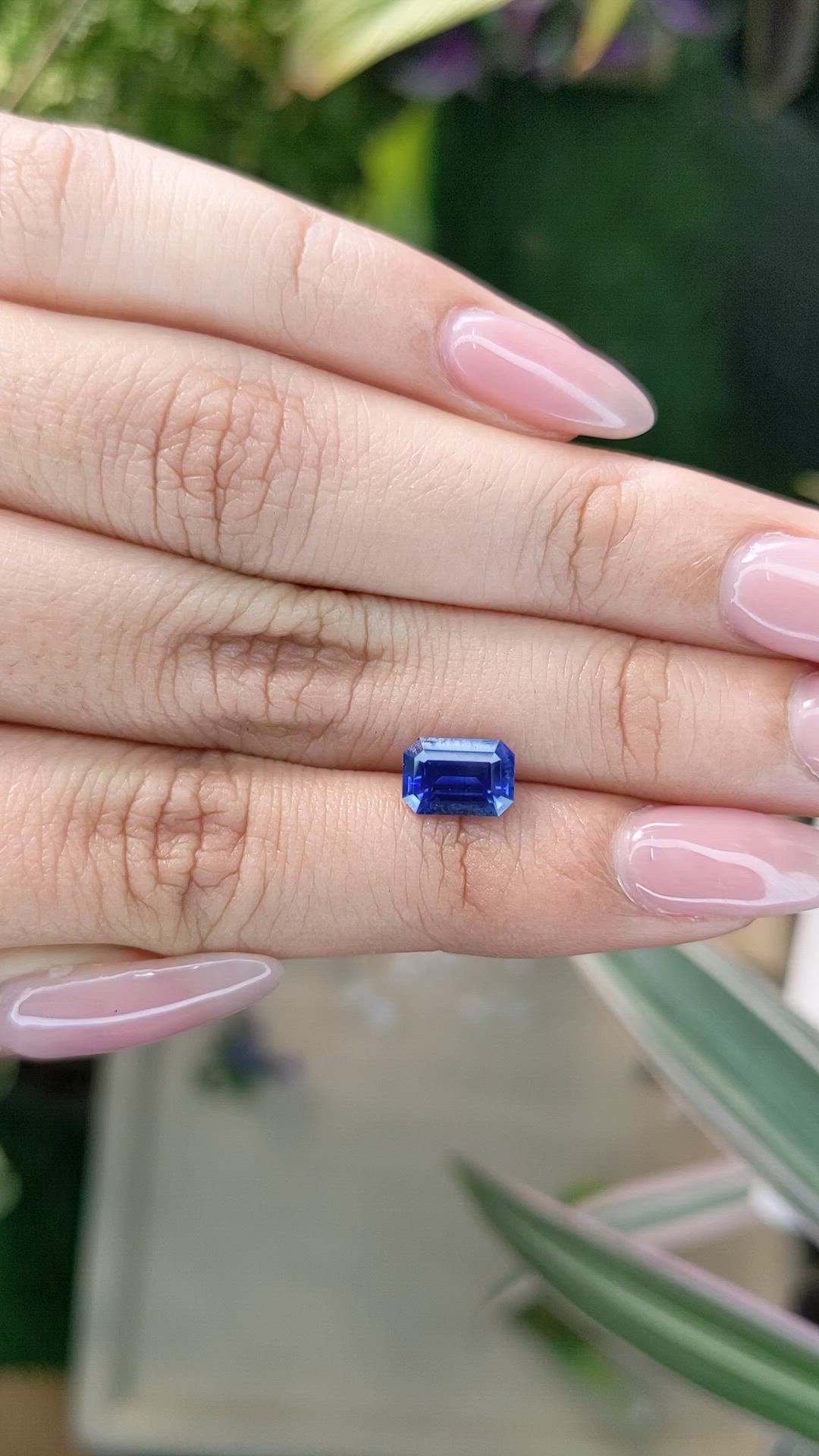 1.90 Ct. Blue Sapphire from Ceylon (Sri Lanka) Size Video