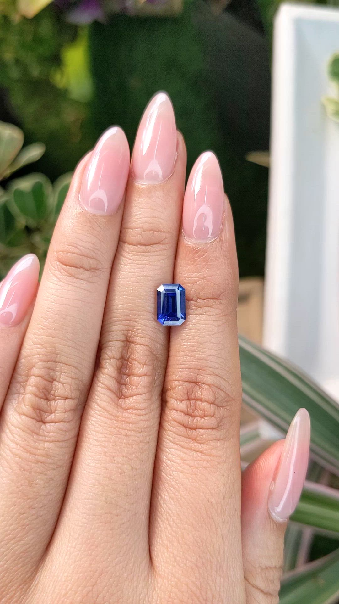 1.90 Ct. Blue Sapphire from Ceylon (Sri Lanka) Size Video