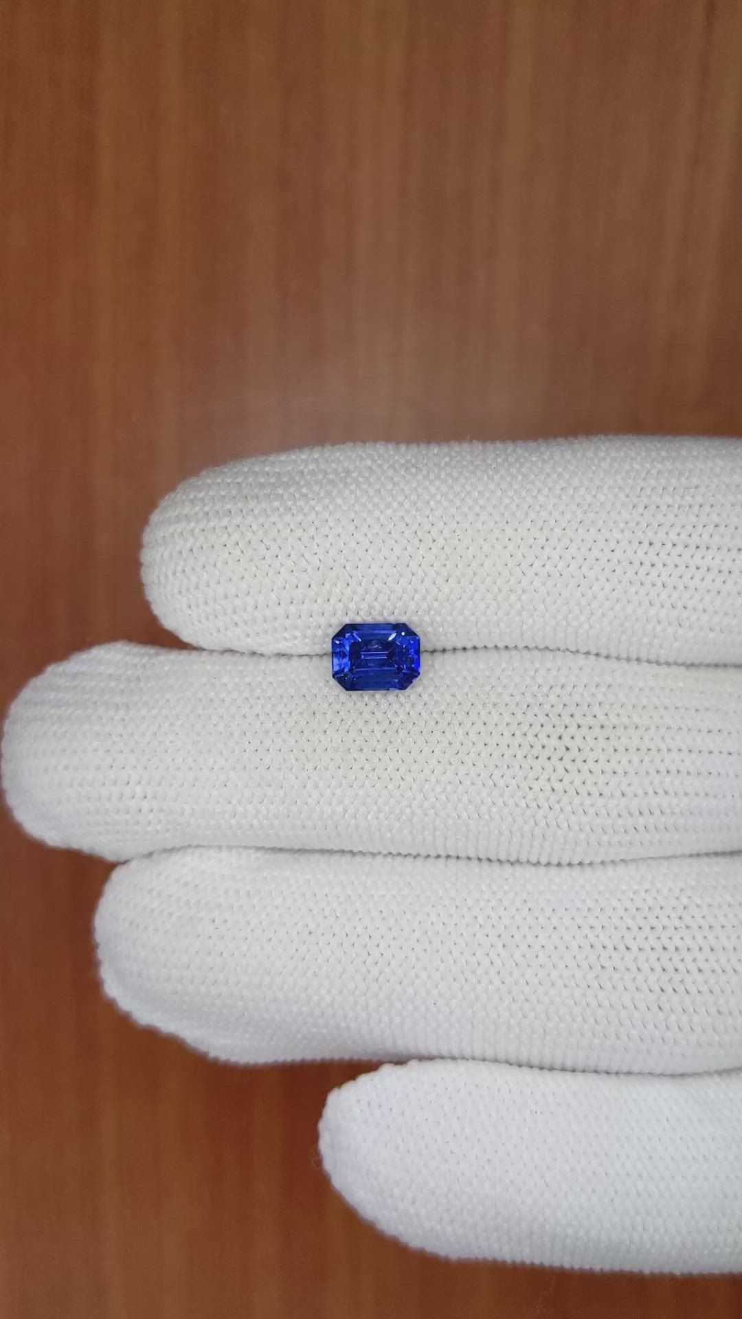 1.60 Ct. Blue Sapphire from Ceylon (Sri Lanka) Size Video