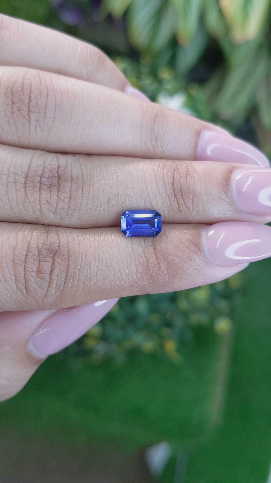 1.48 Ct. Blue Sapphire from Ceylon (Sri Lanka) Size Video