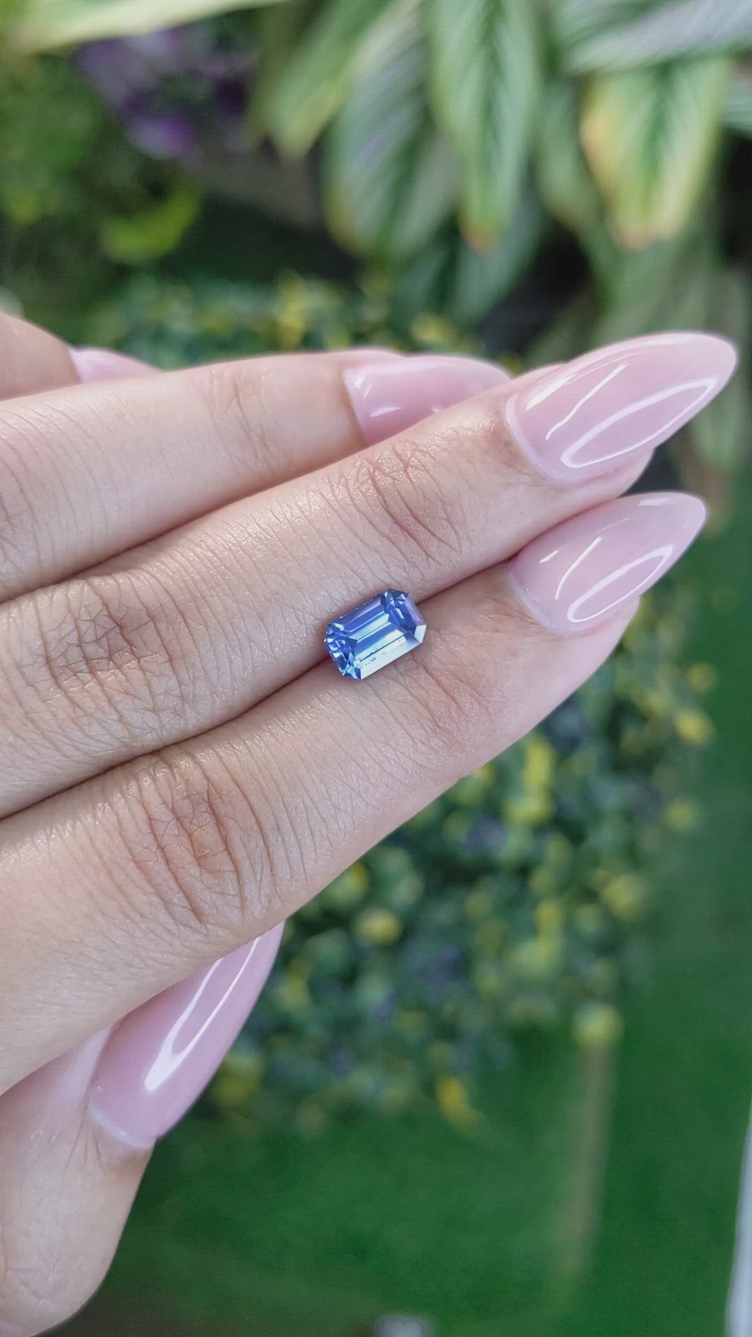 1.50 Ct. Blue Sapphire from Ceylon (Sri Lanka) Size Video