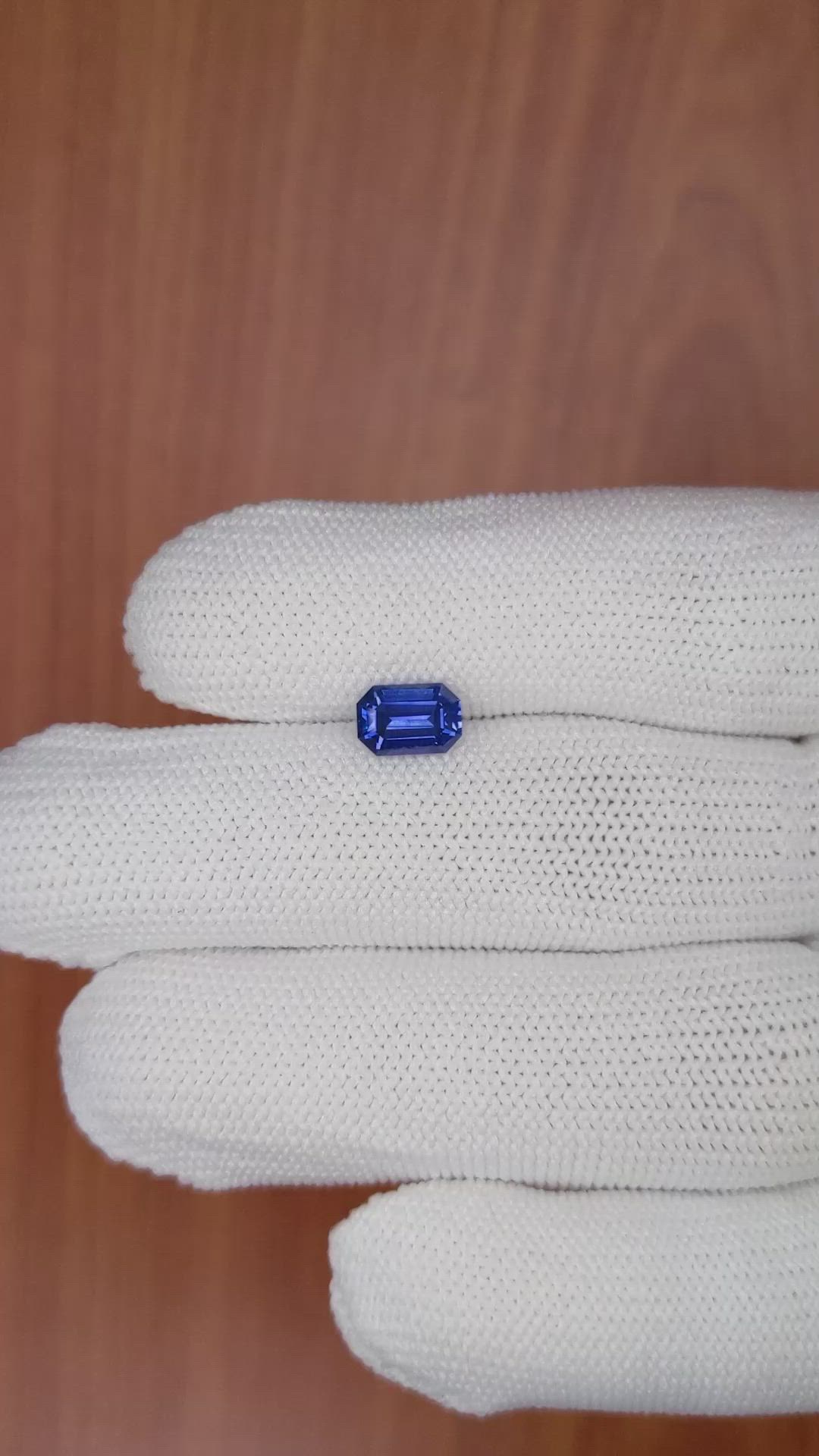 1.30 Ct. Blue Sapphire from Ceylon (Sri Lanka) Size Video