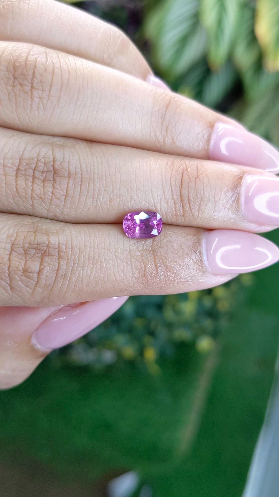 1.33 Ct. Purplish Pink Sapphire from Ceylon (Sri Lanka) Size Video