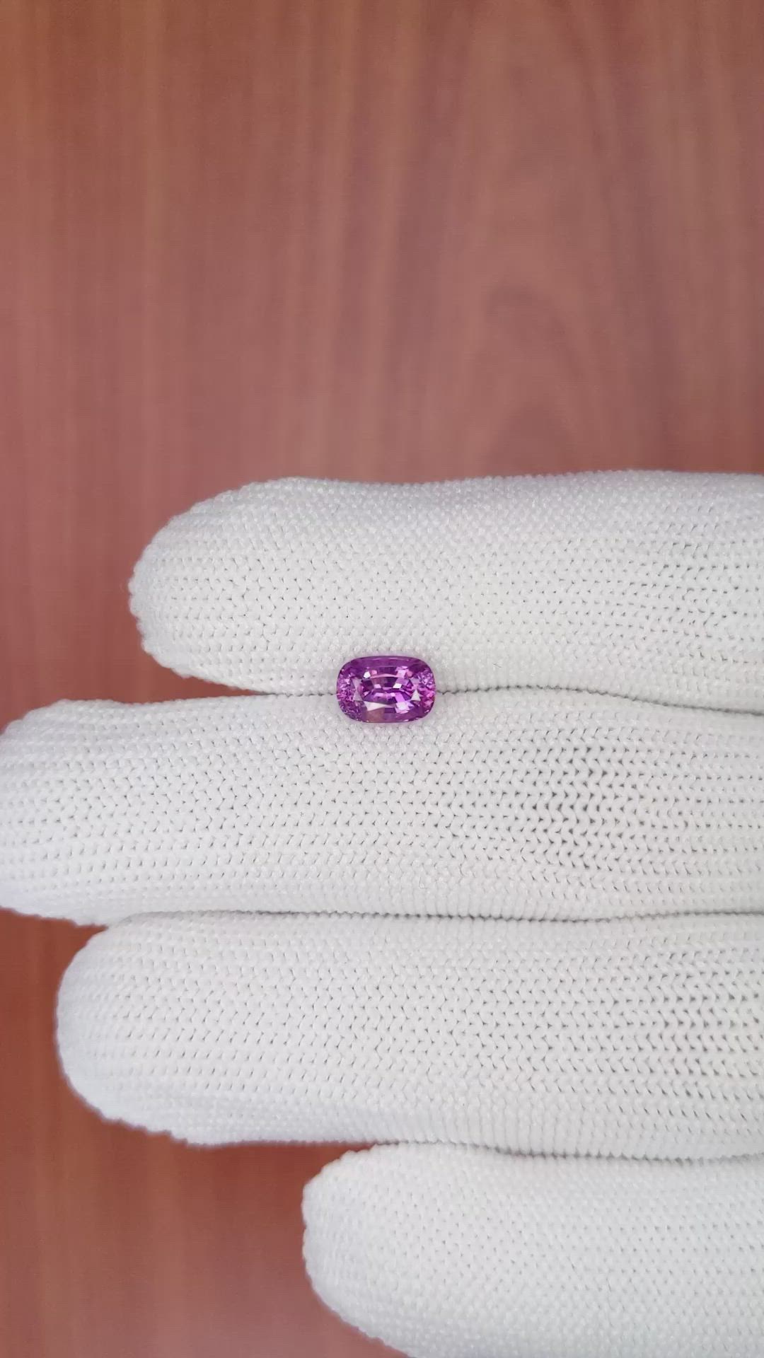 1.33 Ct. Purplish Pink Sapphire from Ceylon (Sri Lanka) Size Video