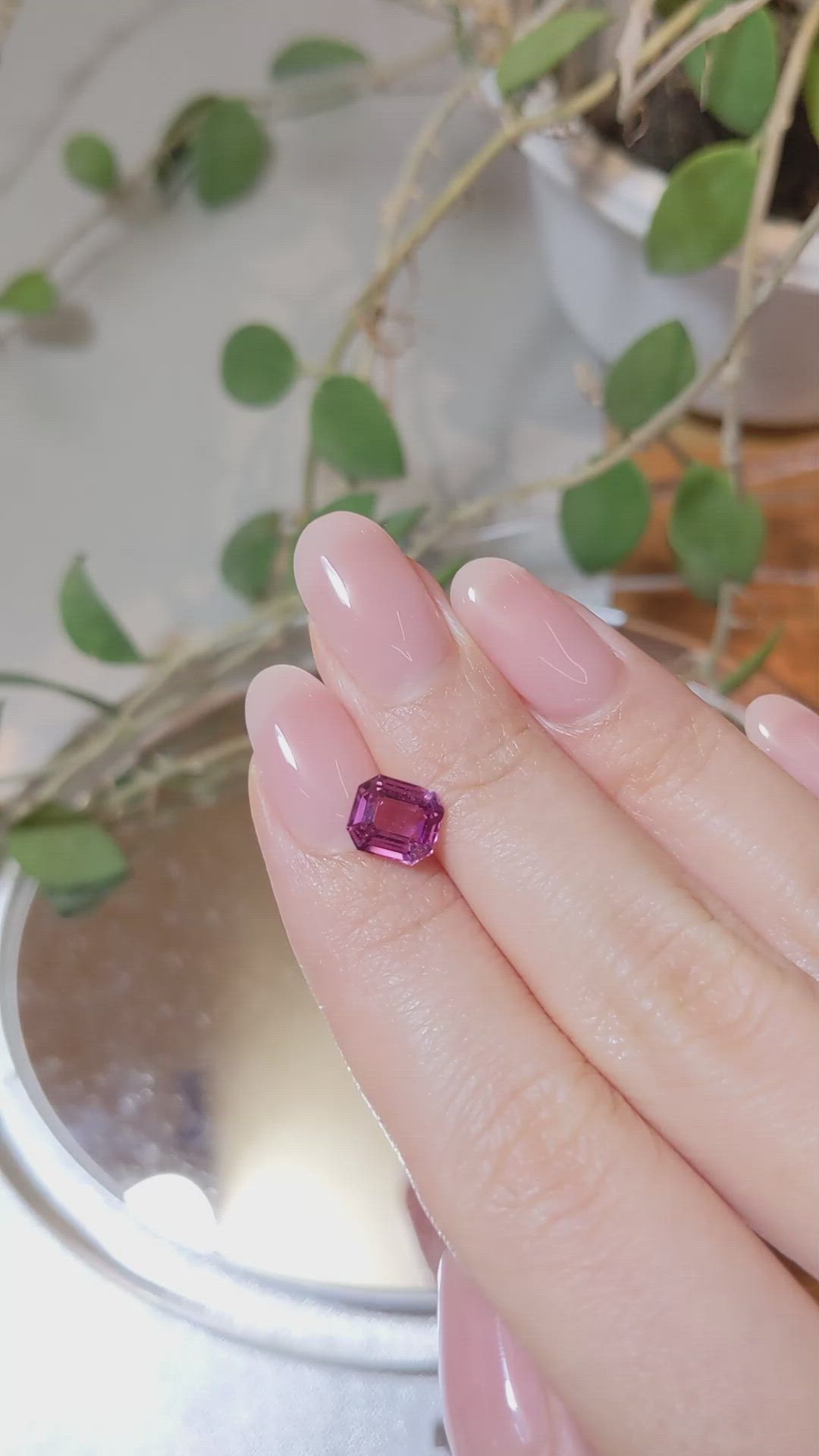 2.07 Ct. Purplish Pink Sapphire from Ceylon (Sri Lanka) Size Video