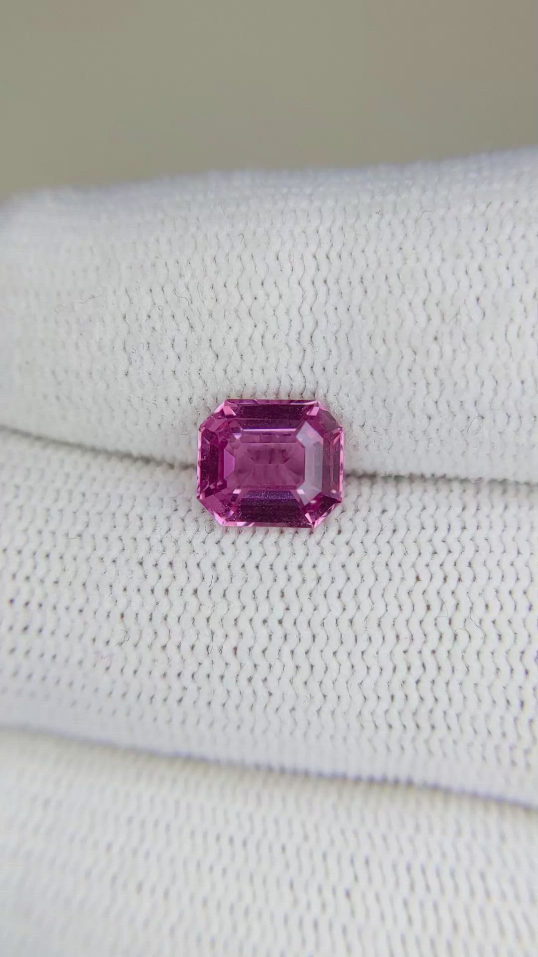 2.07 Ct. Purplish Pink Sapphire from Ceylon (Sri Lanka) Size Video