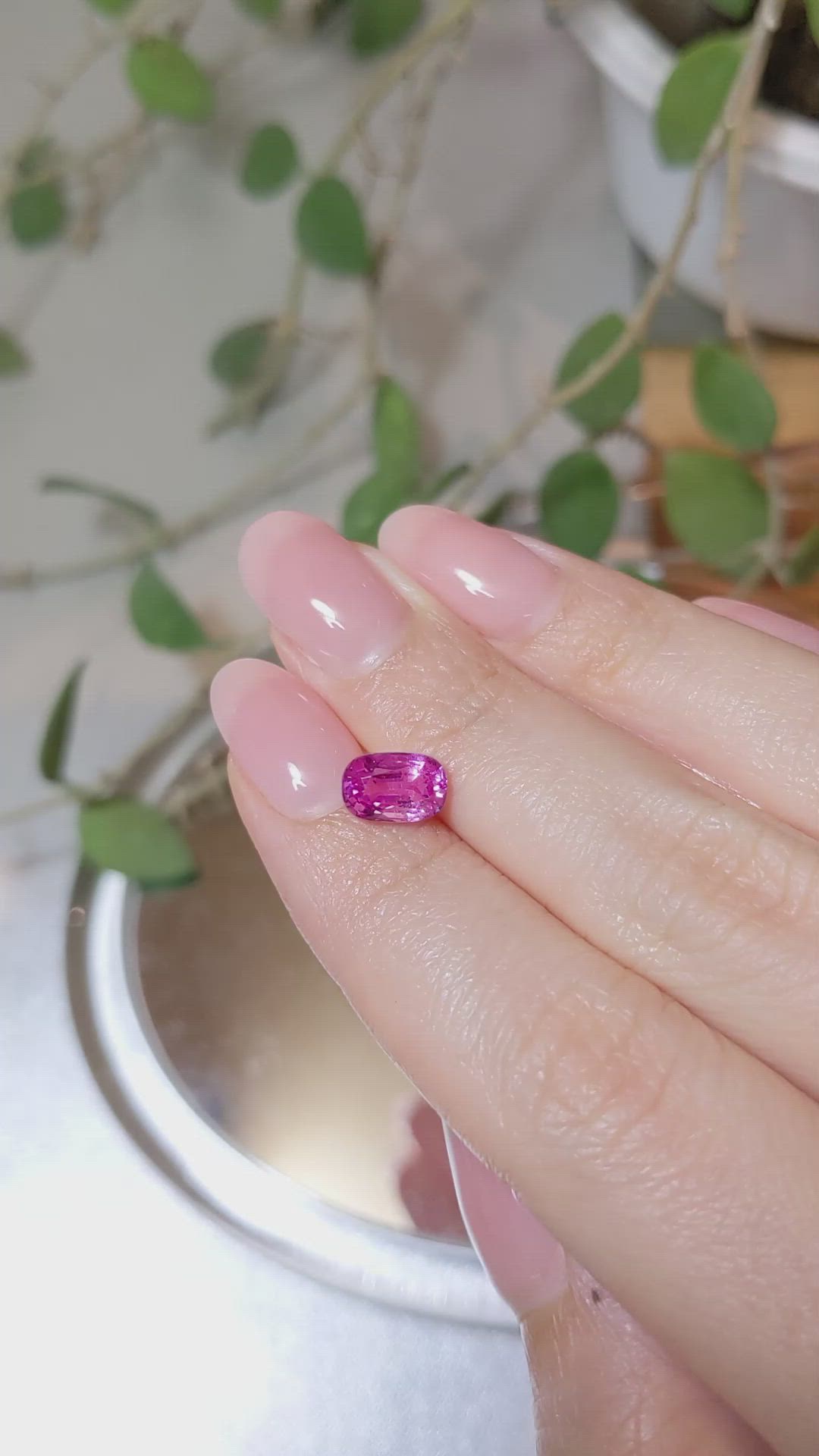 2.11 Ct. Pink Sapphire from Ceylon (Sri Lanka) Size Video