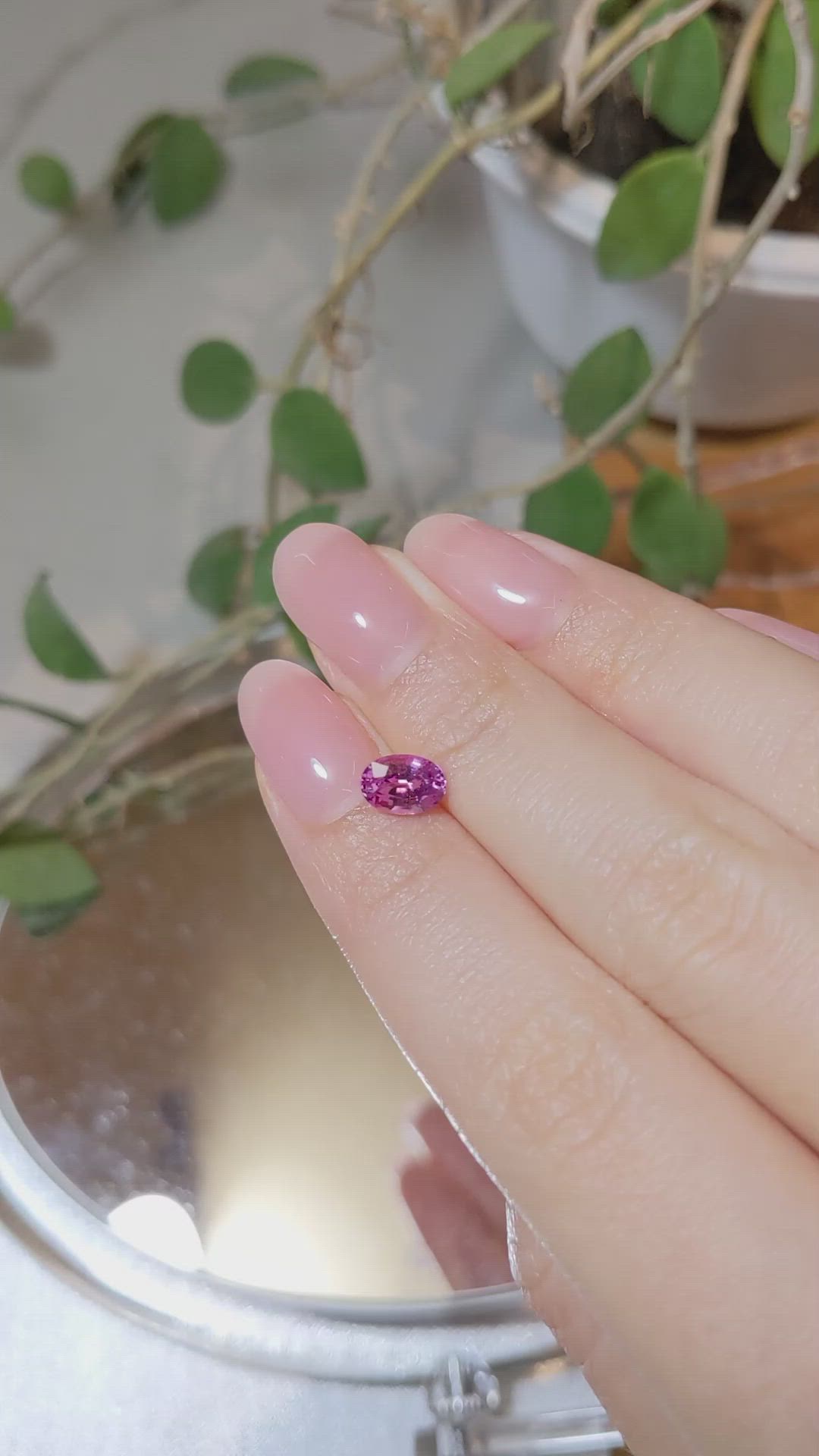 1.14 Ct. Purplish Pink Sapphire from Ceylon (Sri Lanka) Size Video