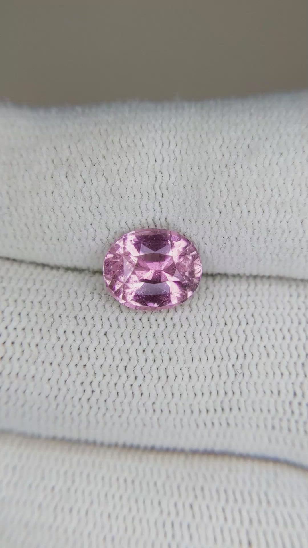 2.59 Ct. Pink Sapphire from Ceylon (Sri Lanka) Size Video