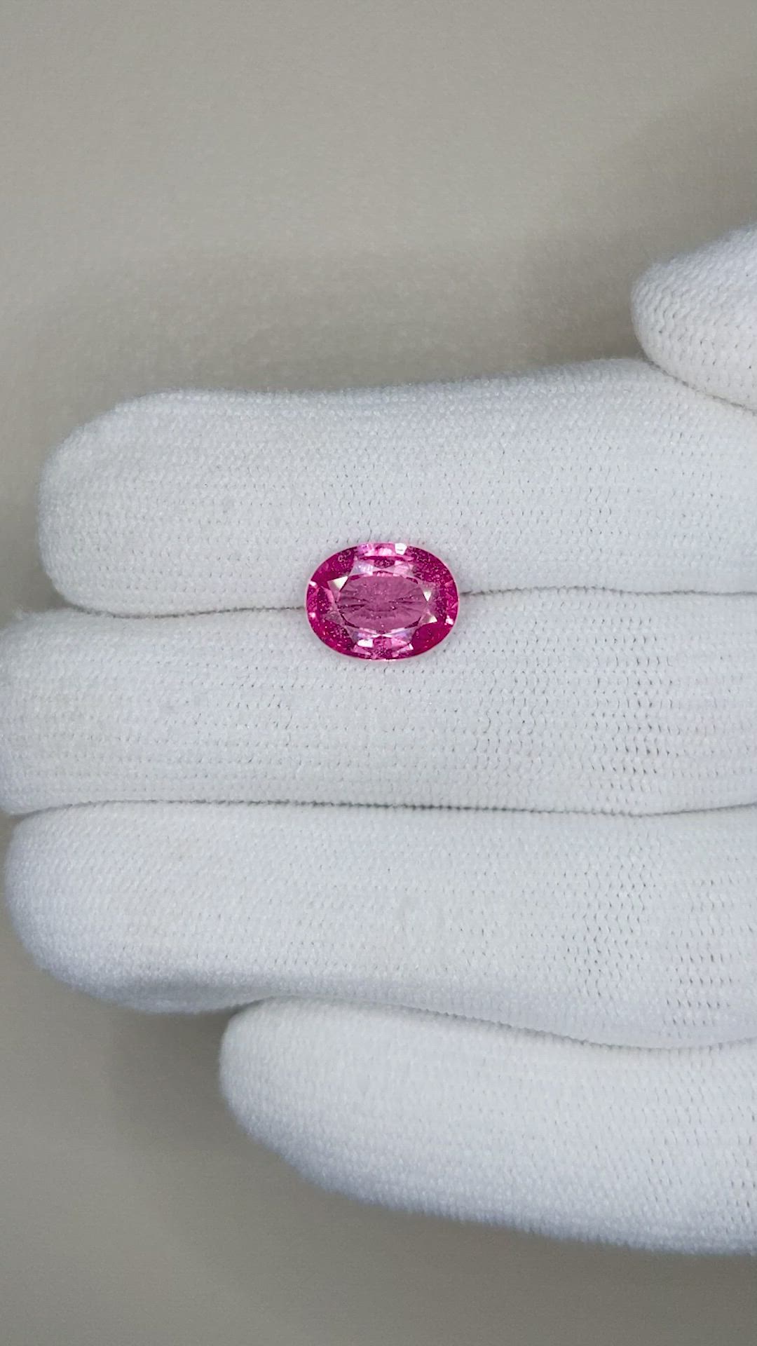 2.74 Ct. Reddish Pink Sapphire from Ceylon (Sri Lanka) Size Video