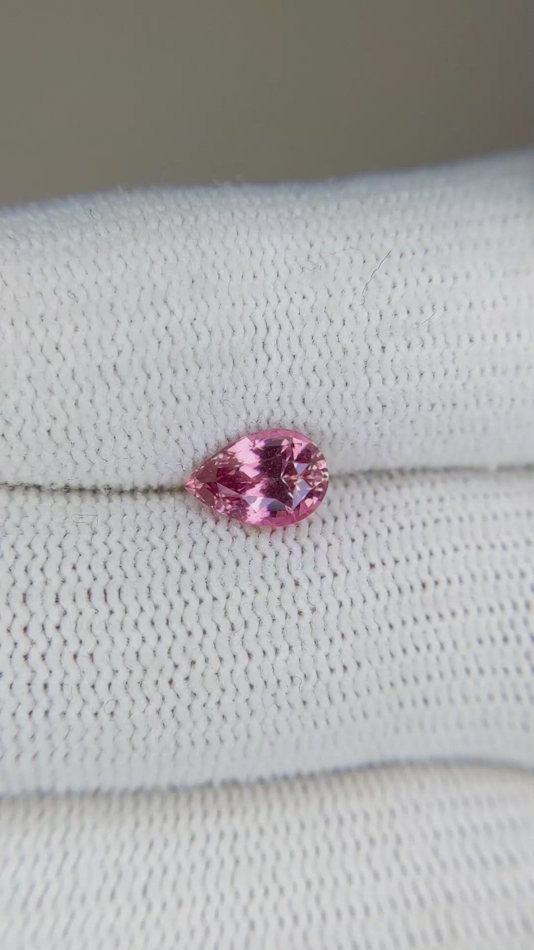 1.38 Ct. Pink Sapphire from Ceylon (Sri Lanka) Size Video