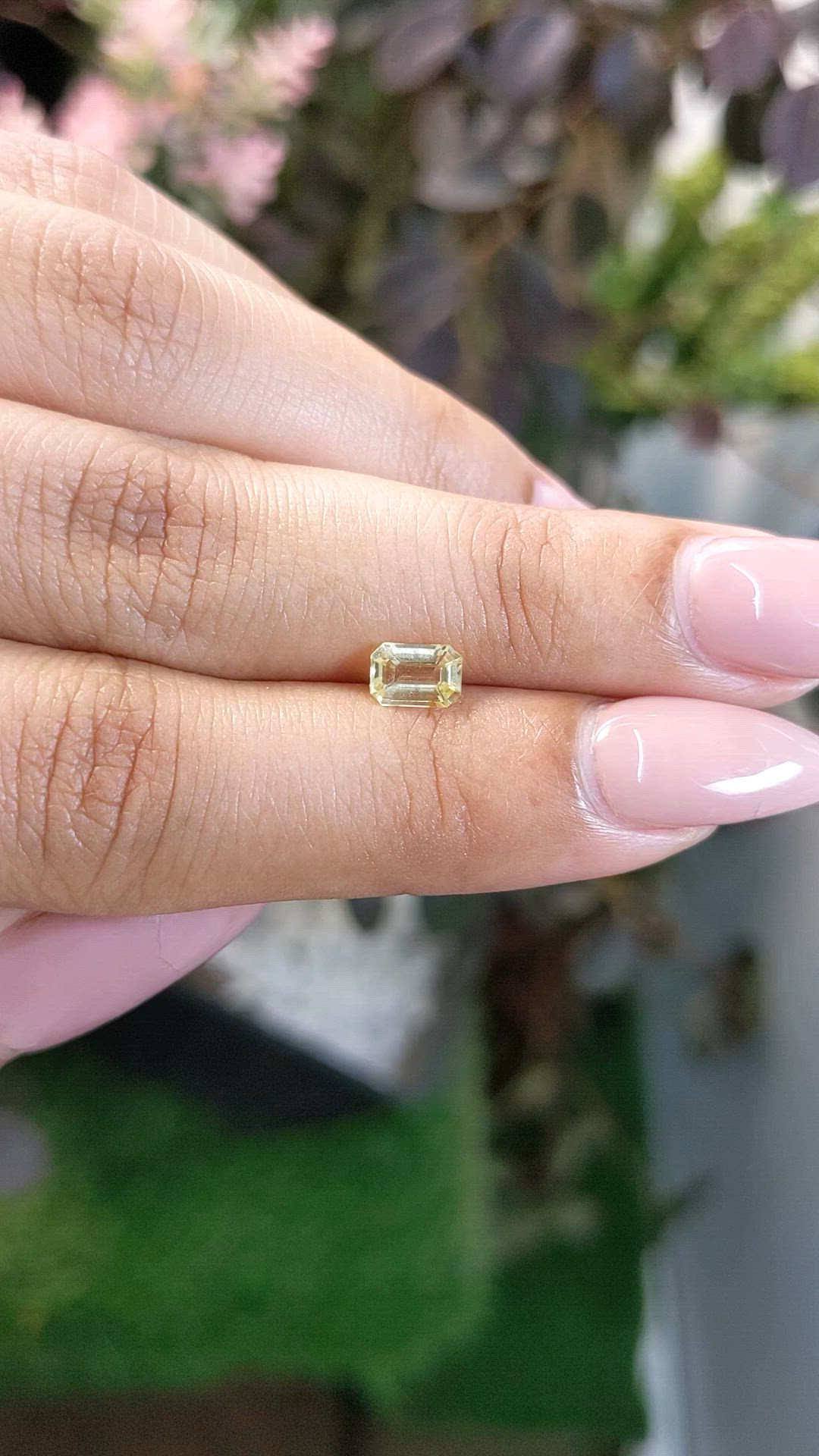 0.69 Ct. Yellow Sapphire from Ceylon (Sri Lanka) Size Video