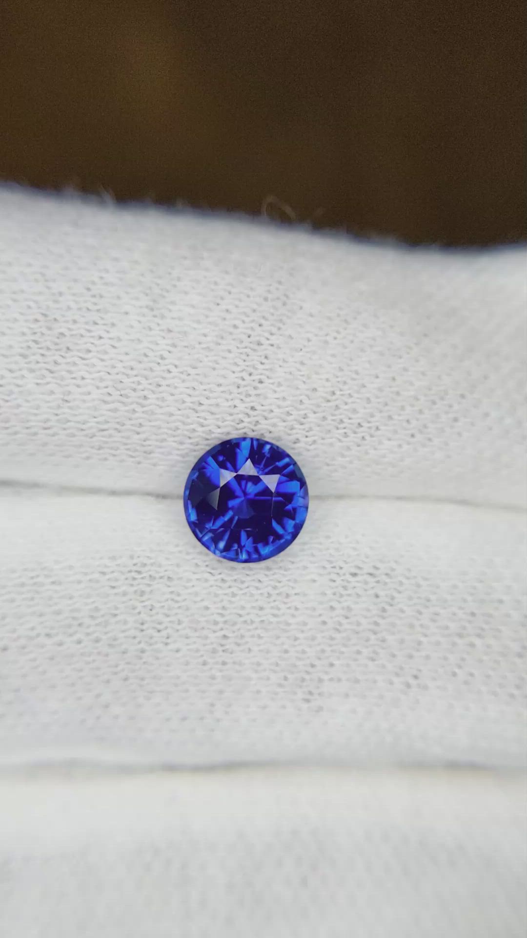 1.60 Ct. Blue Sapphire from Ceylon (Sri Lanka) Size Video
