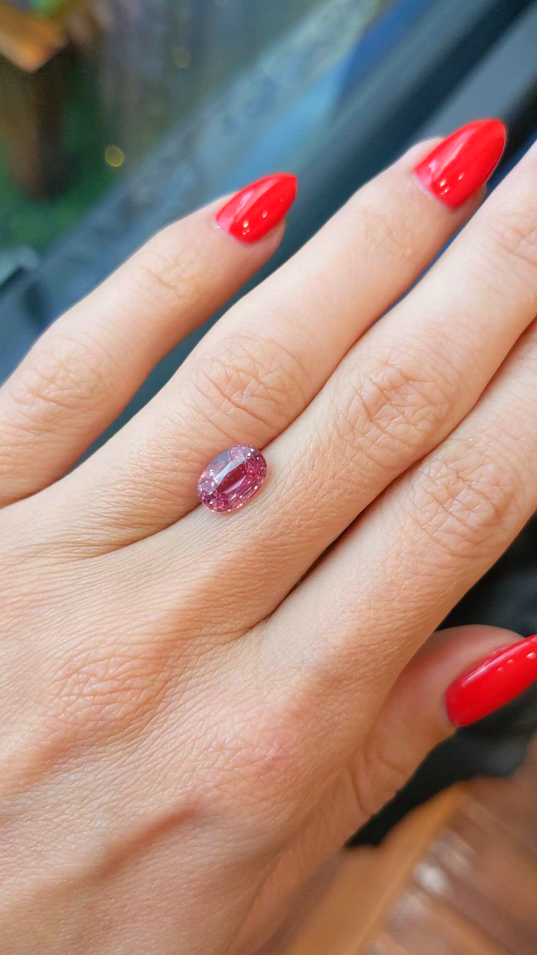 2.54 Ct. Padparadscha Sapphire from Ceylon (Sri Lanka) Size Video