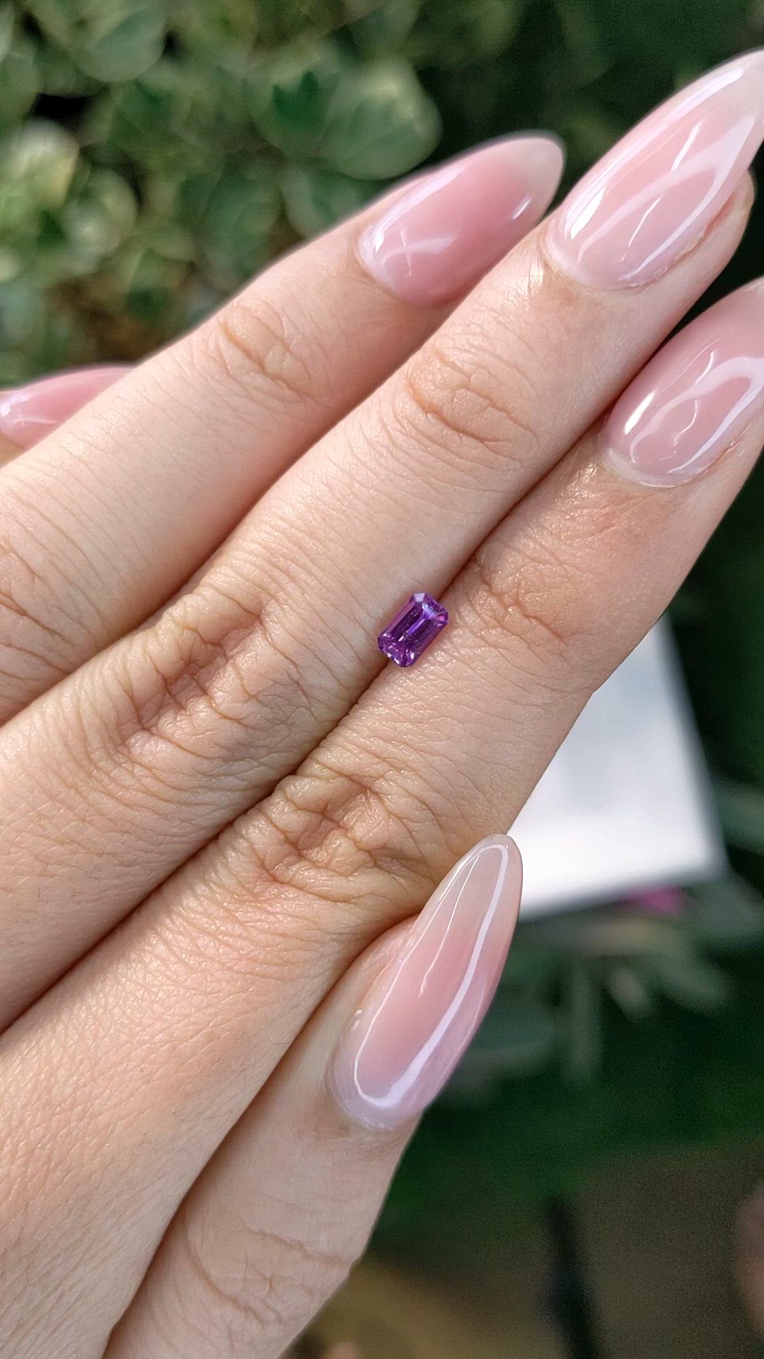 0.43 Ct. Pinkish Purple Sapphire from Ceylon (Sri Lanka) Size Video